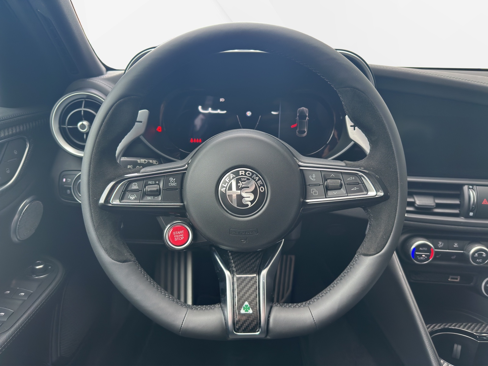 ALFA ROMEO Giulia 2.9 V6 Biturbo Quadrifoglio Pack Performante-image-10