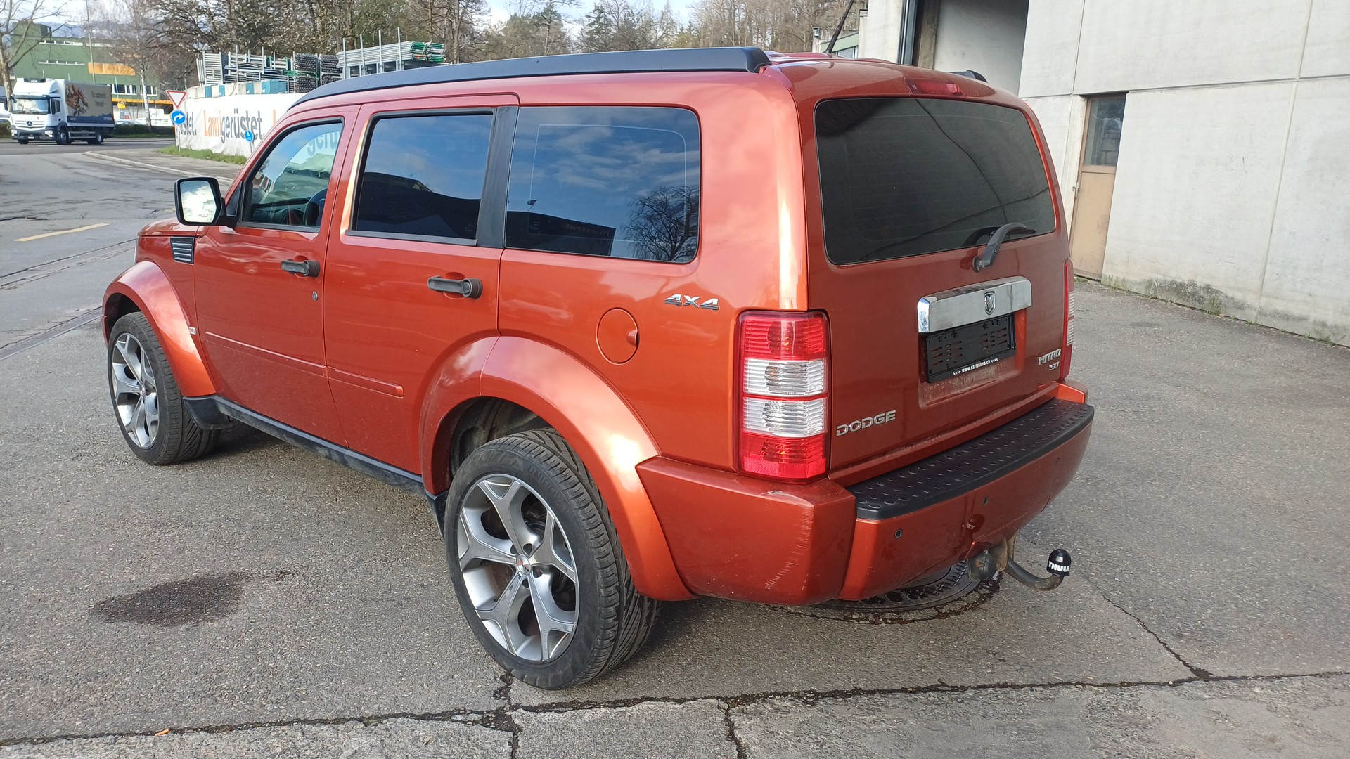 DODGE Nitro 3.7 V6 SXT Automatic-image-4