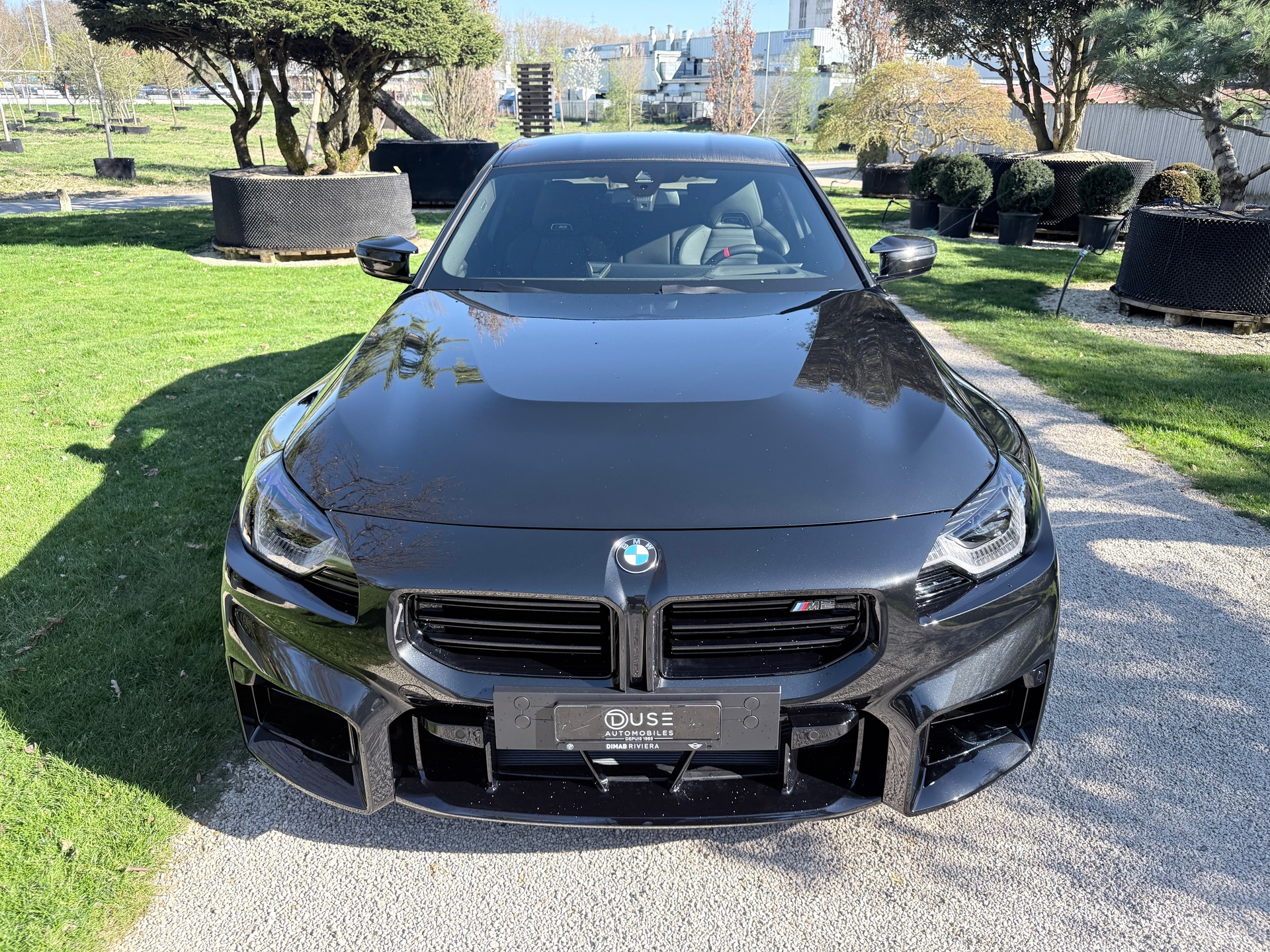 BMW M2 Steptronic-showroom-element-2