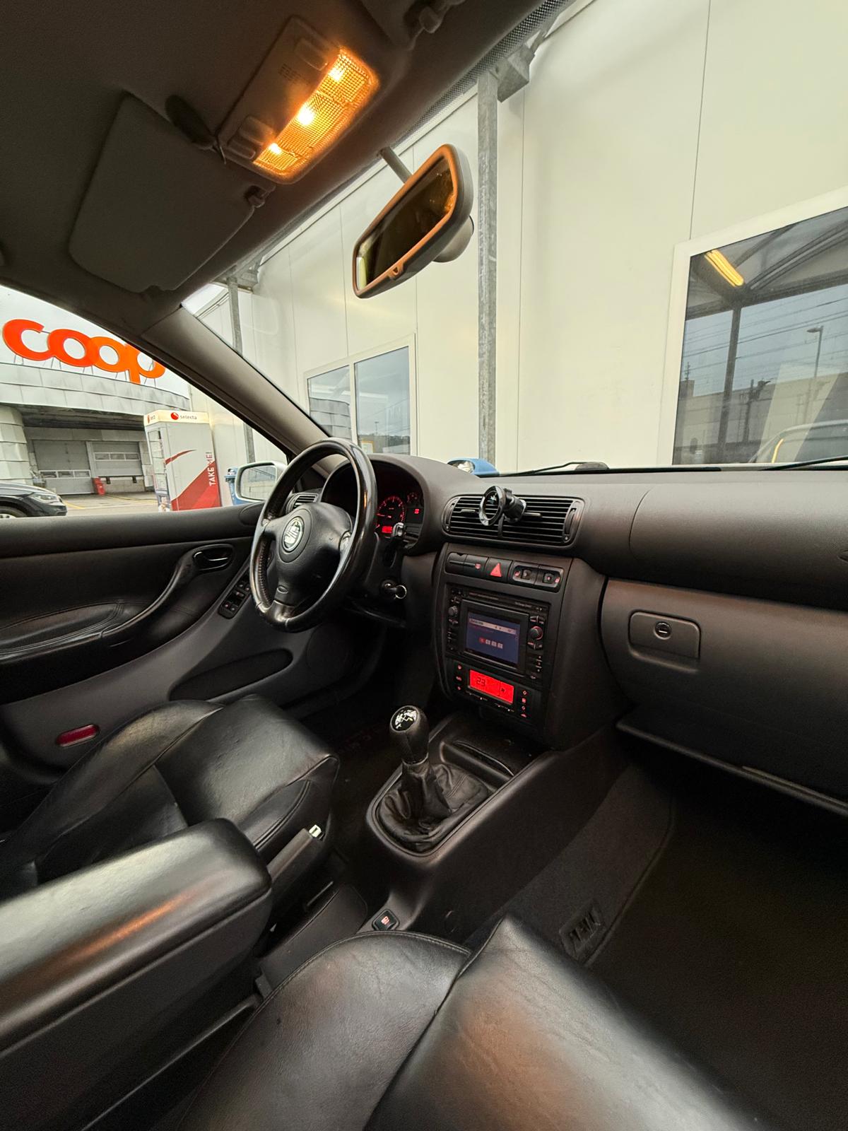 SEAT Toledo 1.9 TDI Signum-image-10
