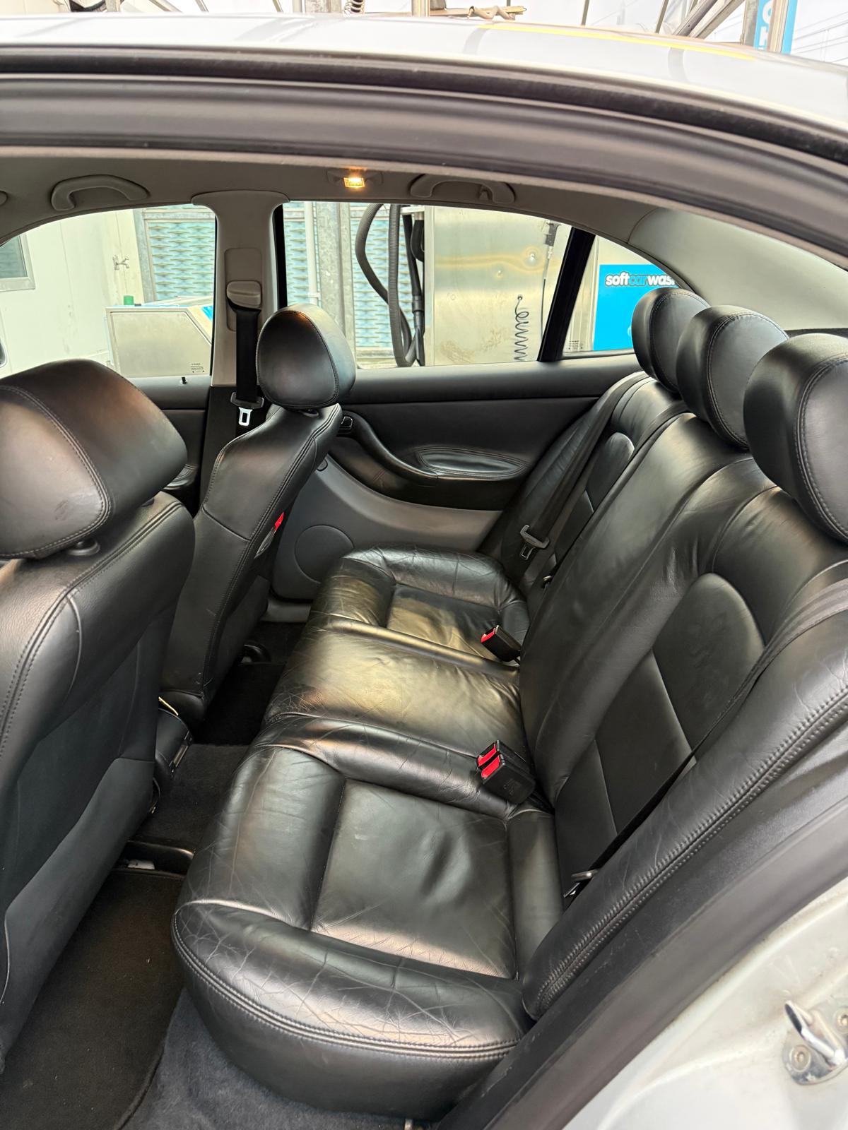 SEAT Toledo 1.9 TDI Signum-image-13