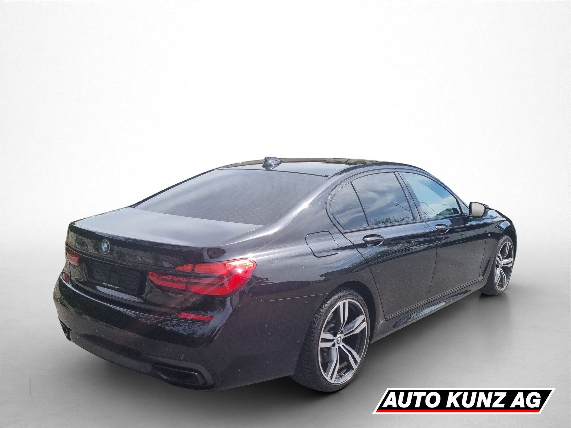 BMW 730d xDrive-image-5