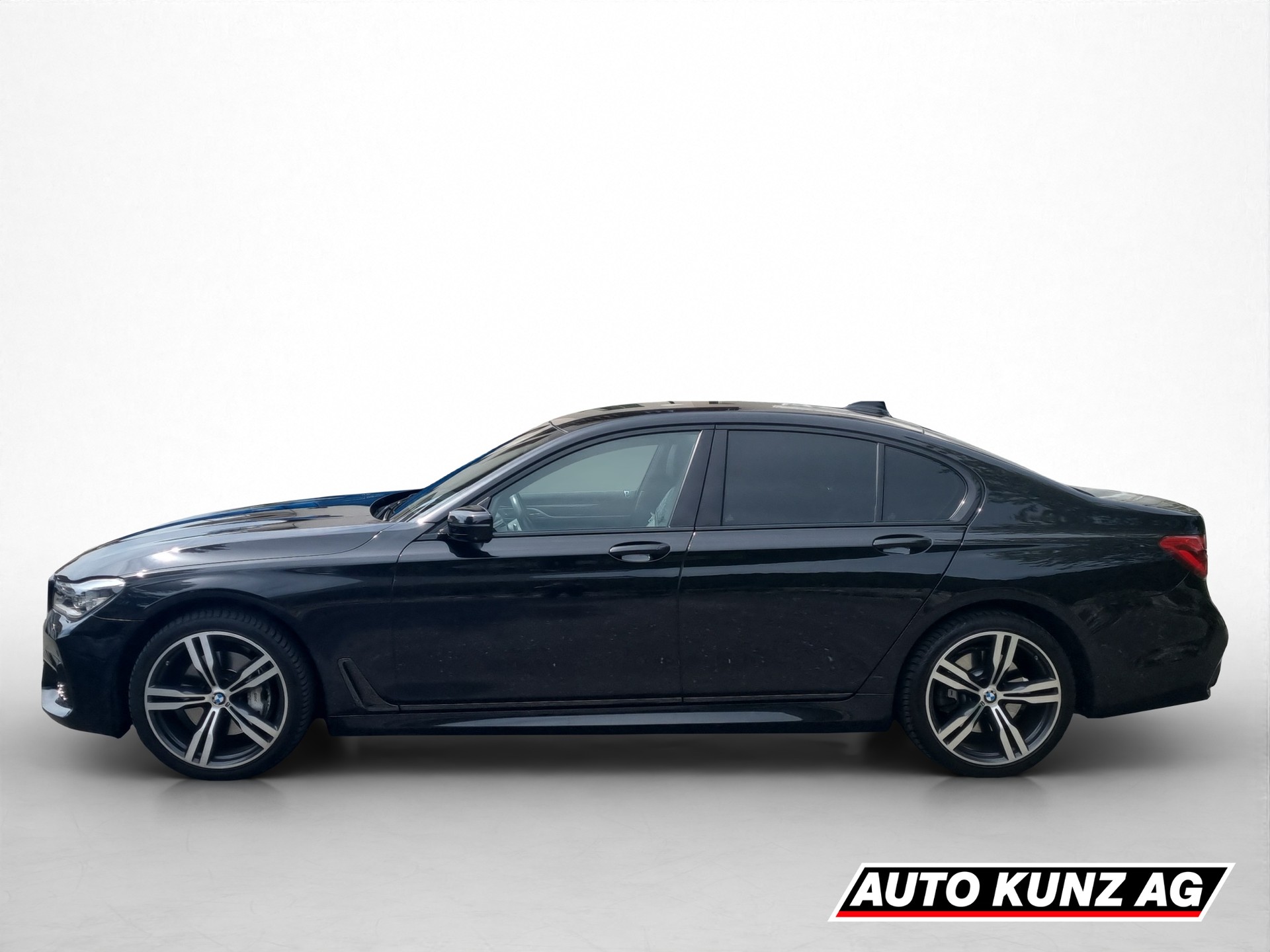 BMW 730d xDrive-showroom-element-2