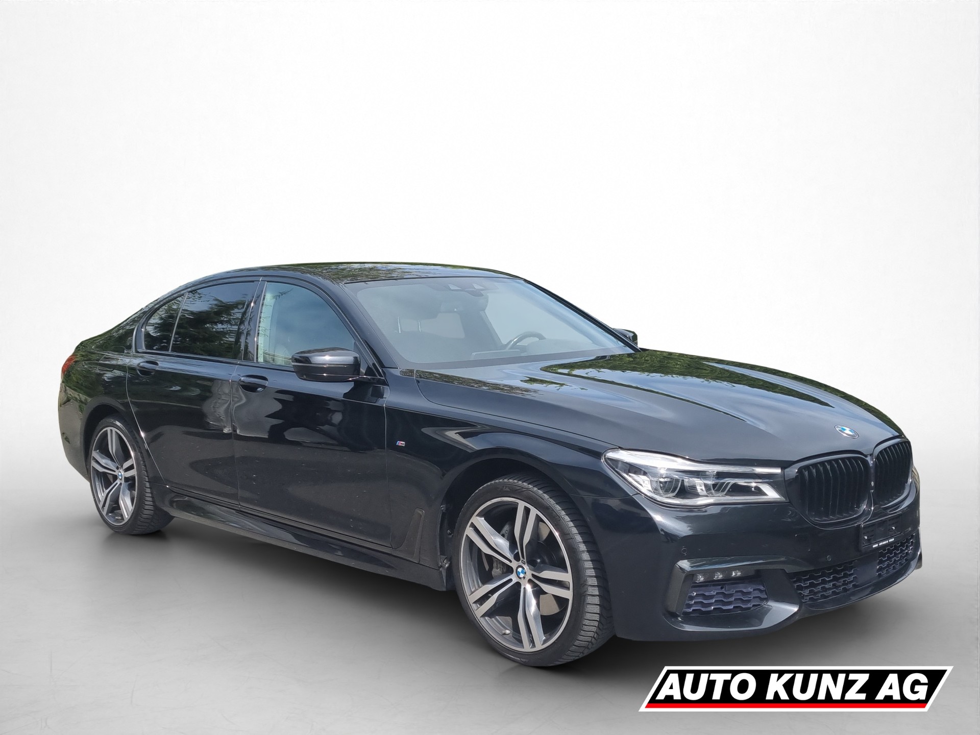 BMW 730d xDrive-image-10