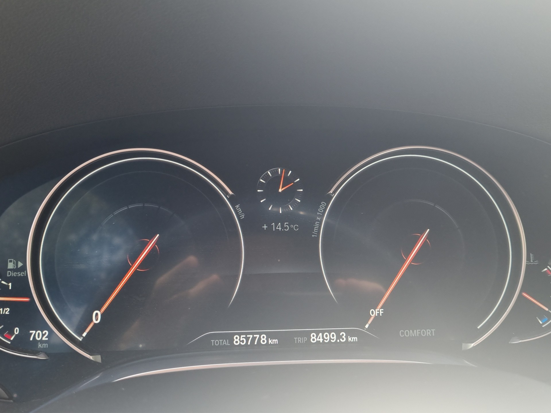 BMW 730d xDrive-image-13