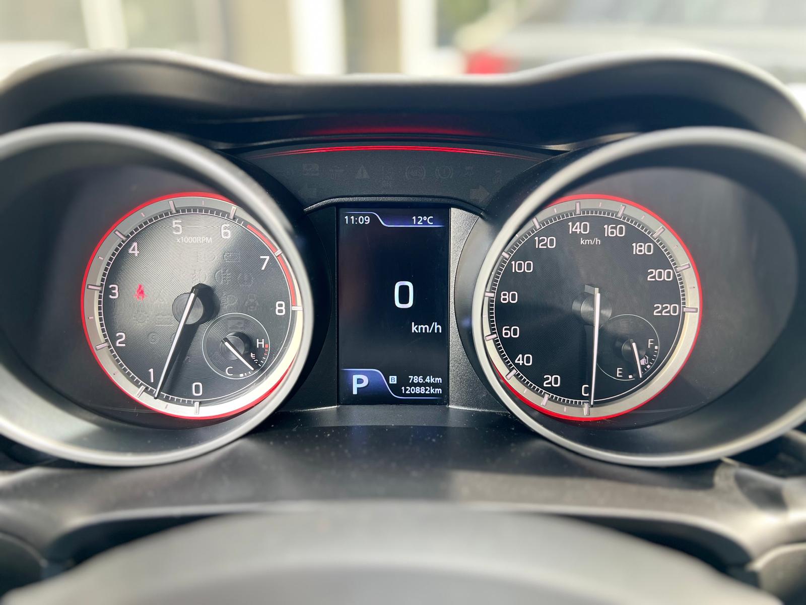 SUZUKI Swift 1.2 Compact+ Hybrid-image-15