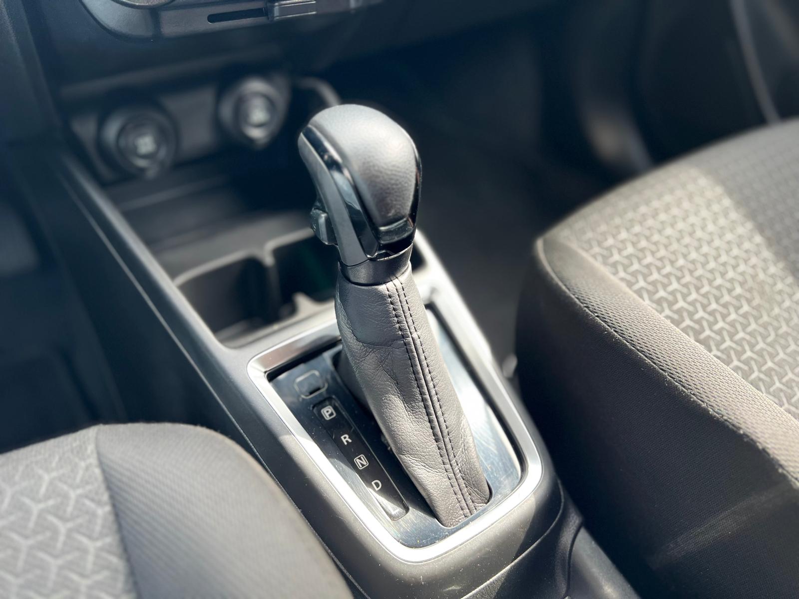 SUZUKI Swift 1.2 Compact+ Hybrid-image-18