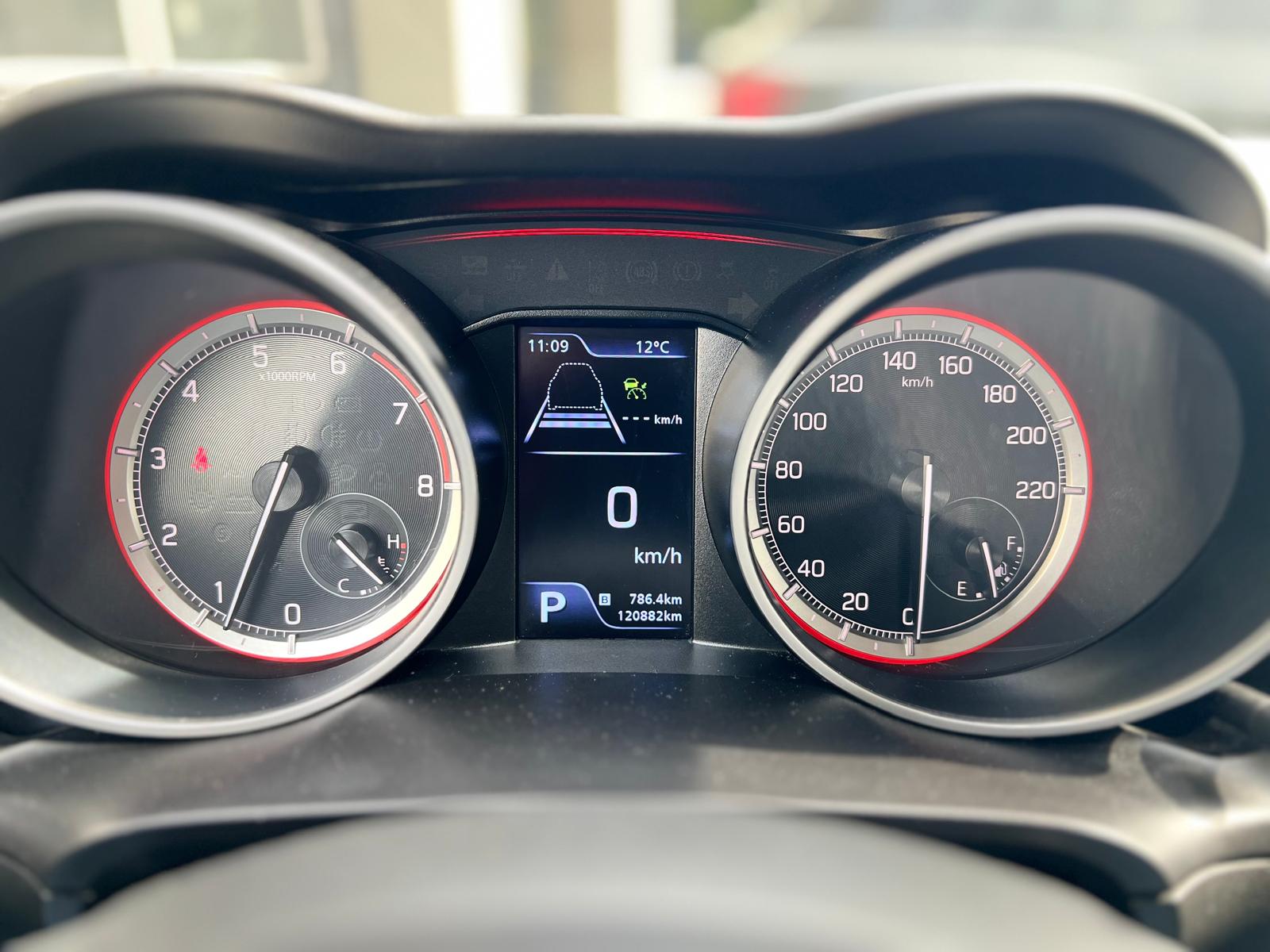 SUZUKI Swift 1.2 Compact+ Hybrid-image-14