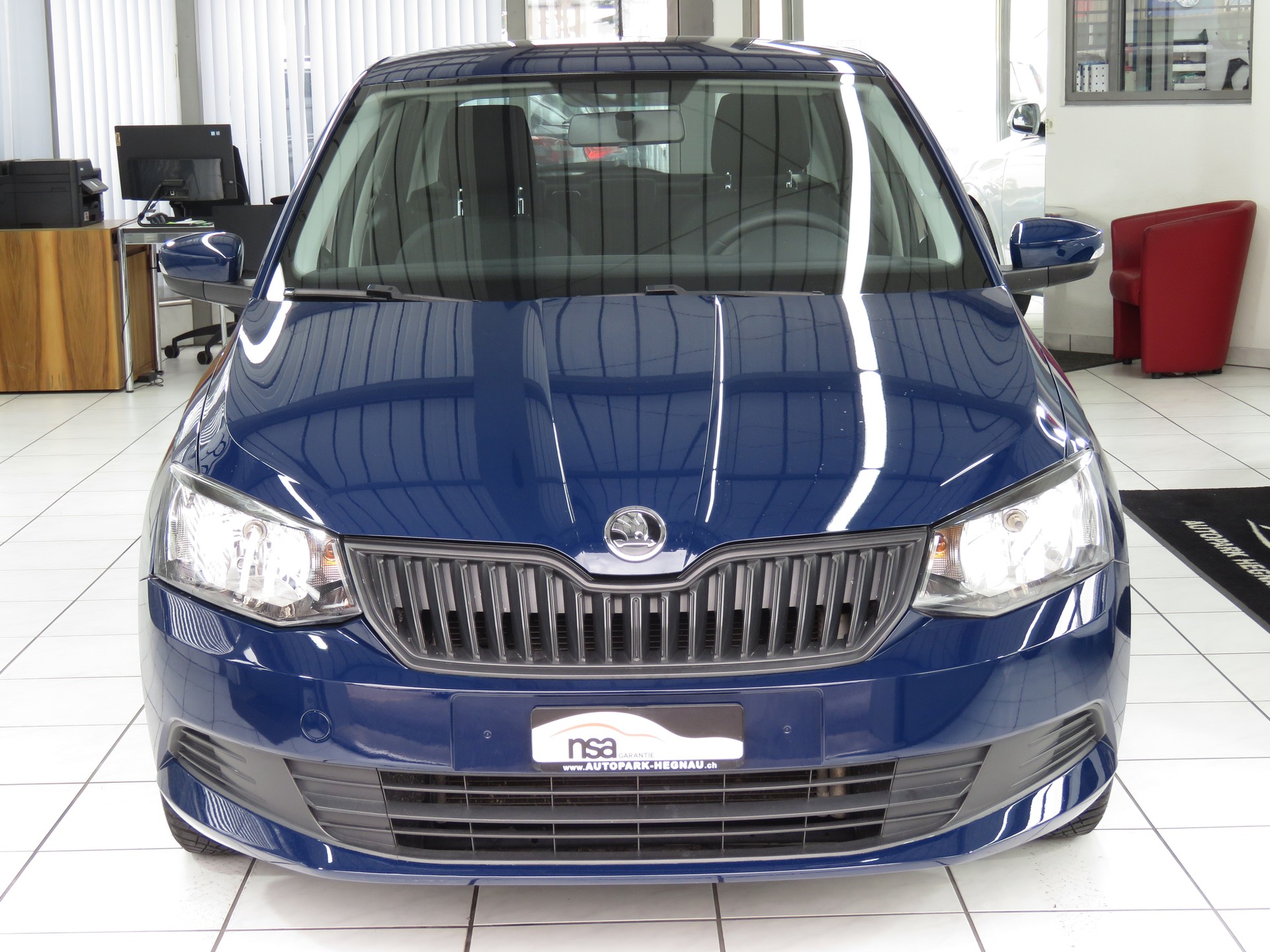 SKODA Fabia 1.0 Active-showroom-element-1