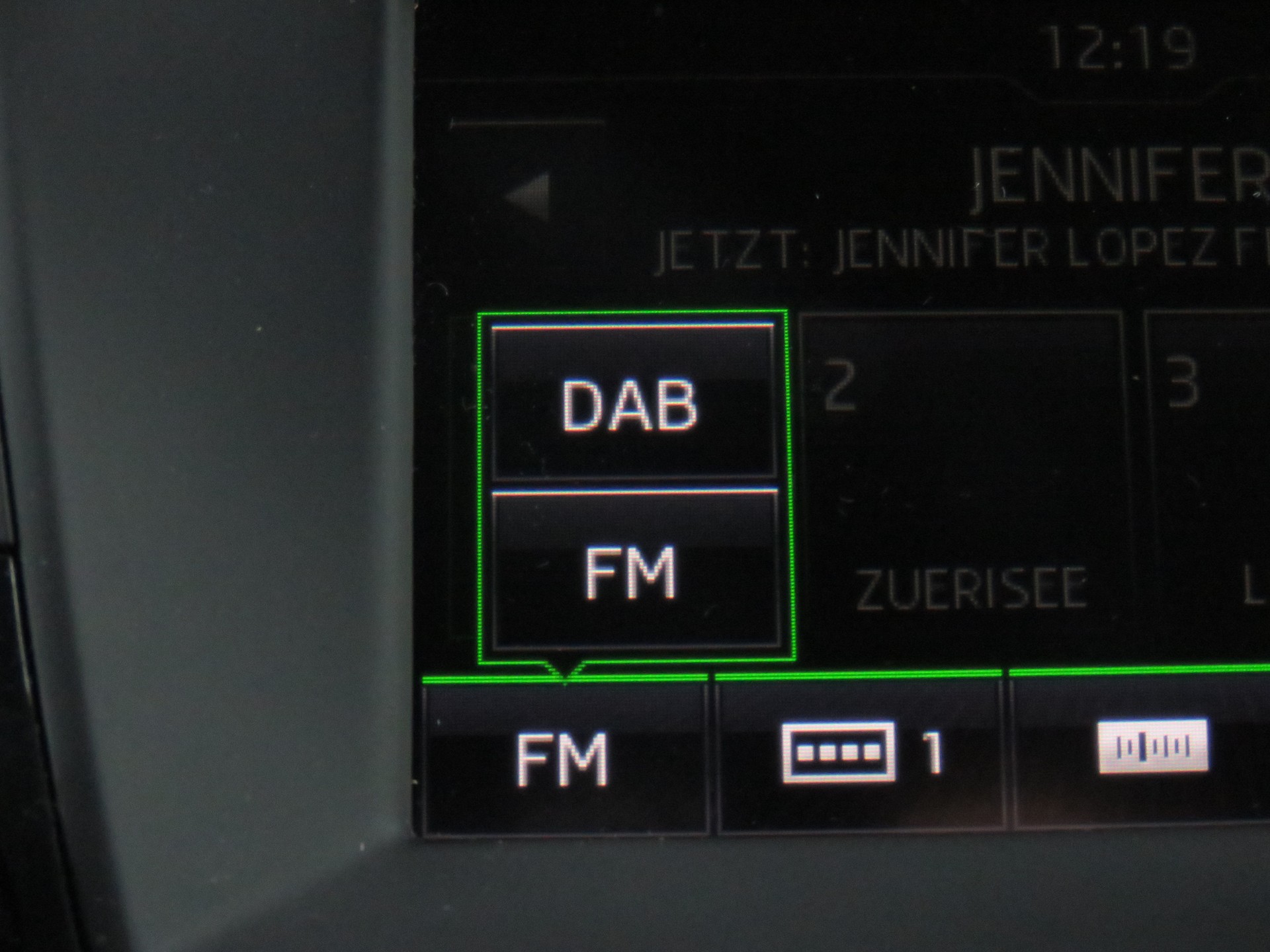 SKODA Fabia 1.0 Active-image-16
