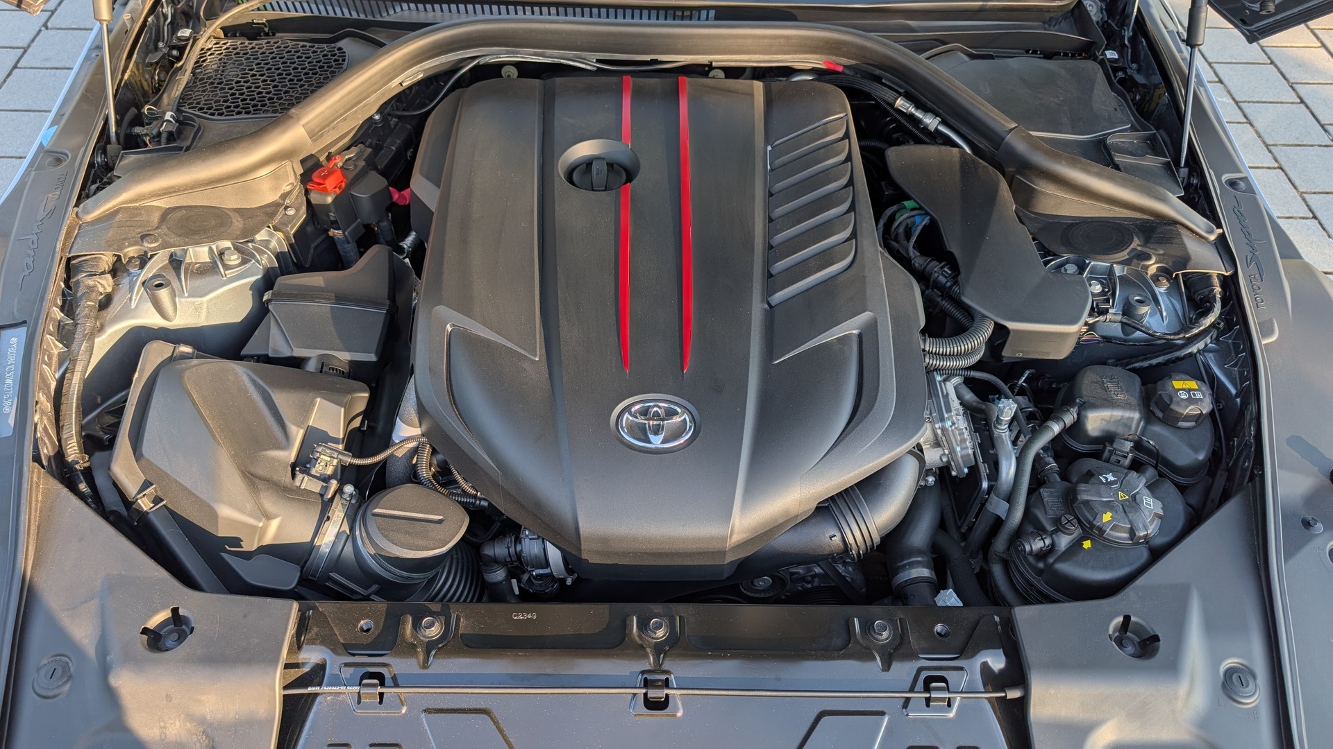 TOYOTA 3.0 T Premium-image-6
