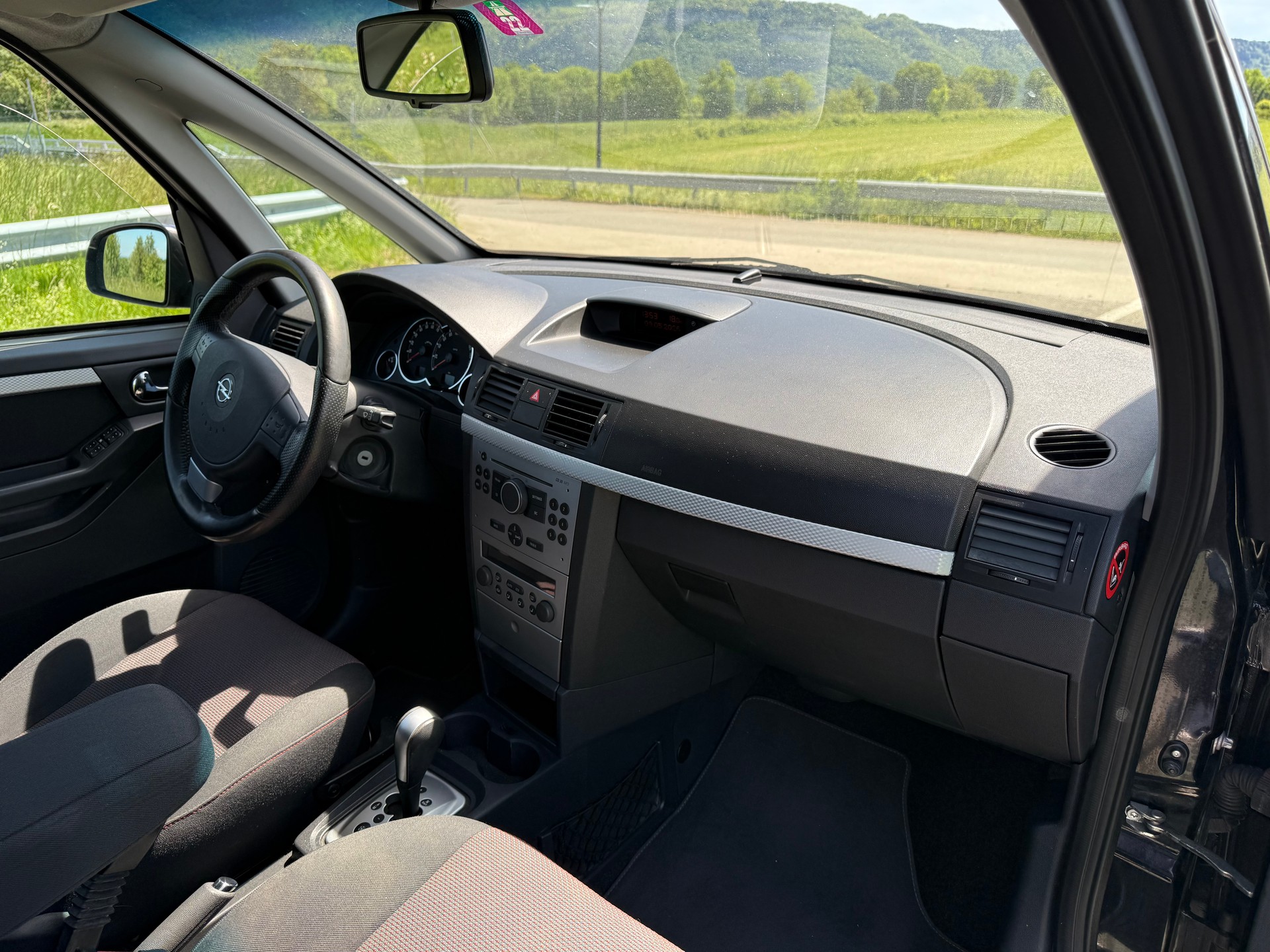 OPEL Meriva 1.6i-16 TP Cosmo OPC-Line-image-10
