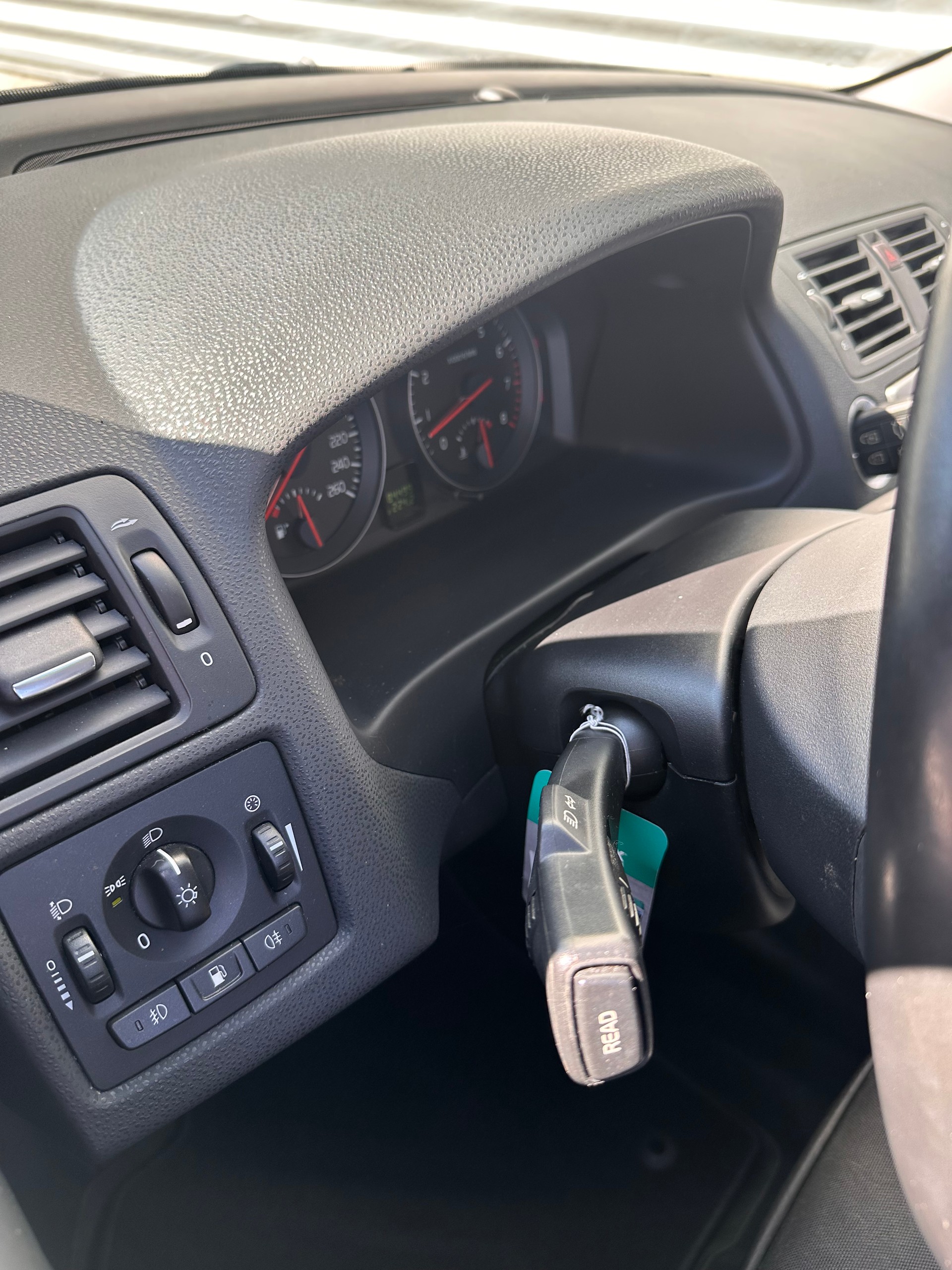 VOLVO C30 2.0 Summum-image-15