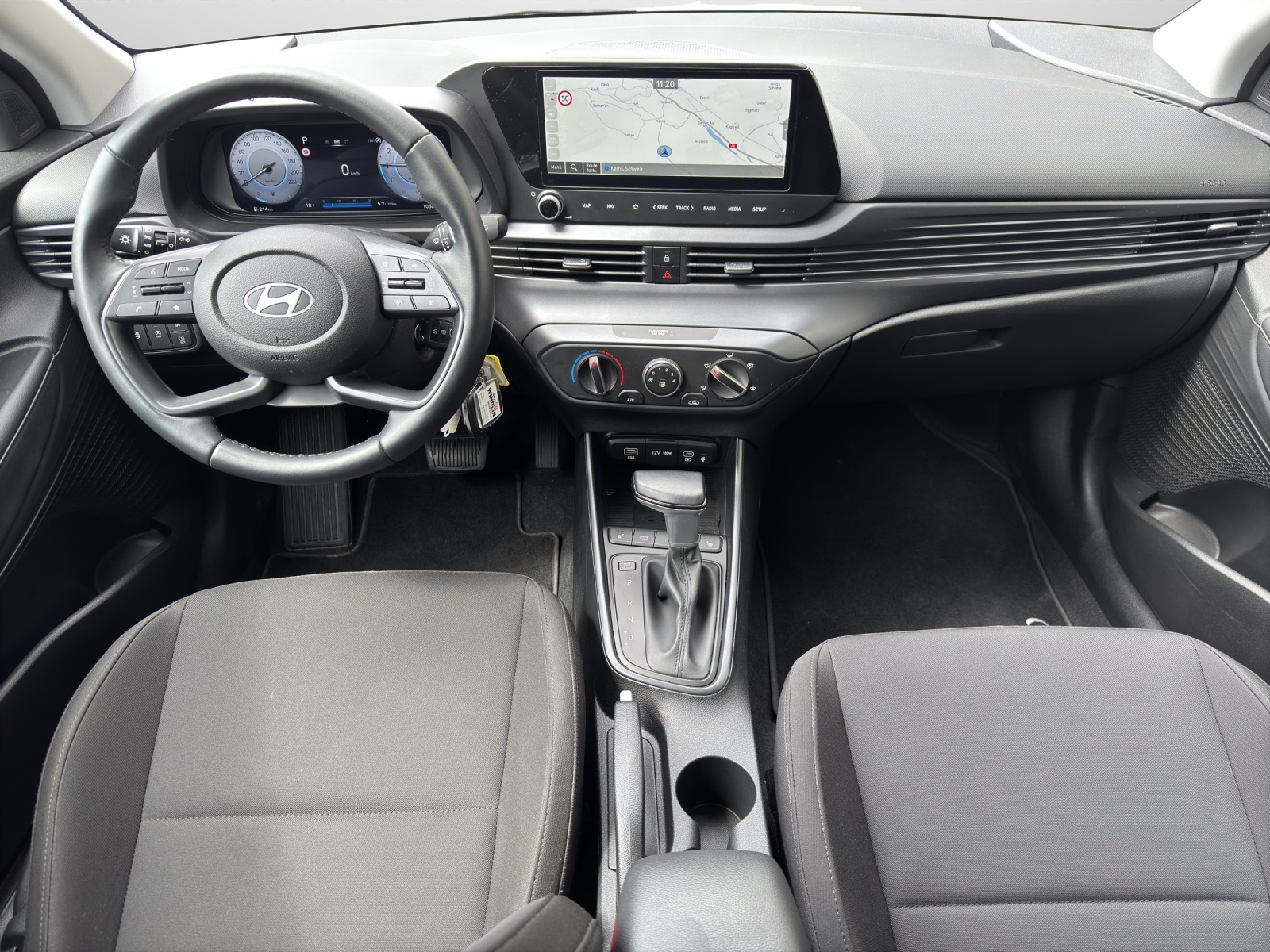 HYUNDAI i20 1.0 T-GDi Amplia Safety Pack-image-5