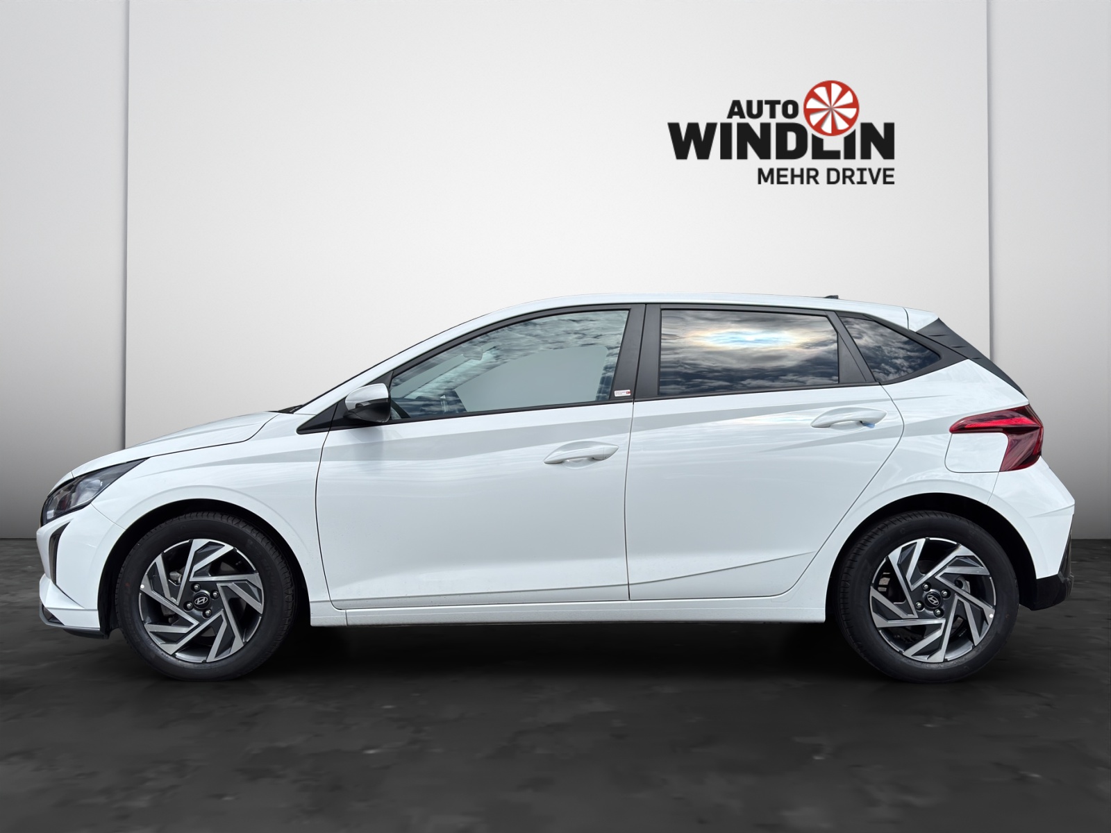 HYUNDAI i20 1.0 T-GDi Amplia Safety Pack-showroom-element-3