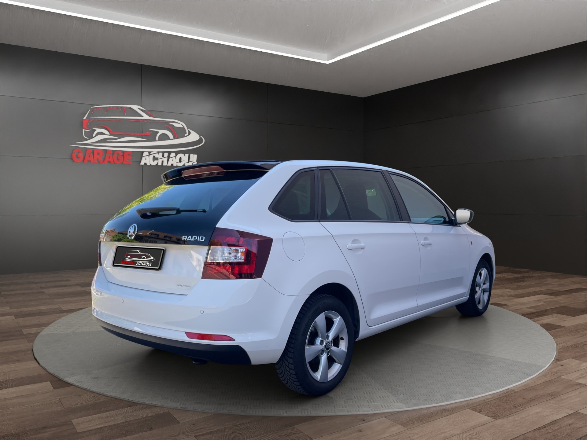 SKODA Rapid Spaceback 1.4 TSI Elegance DSG-image-5