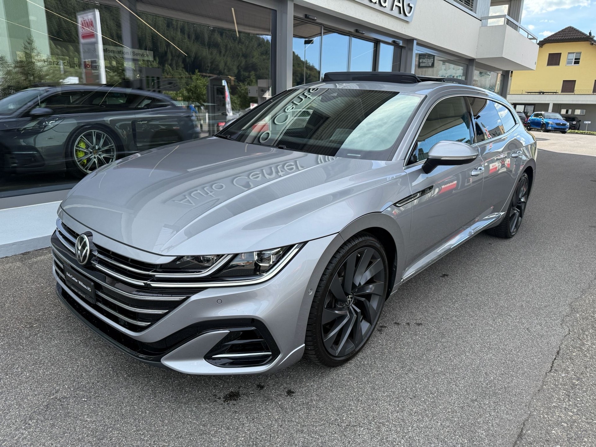 VW Arteon SB 2.0 TSI R-Line 4Motion DSG-showroom-element-1