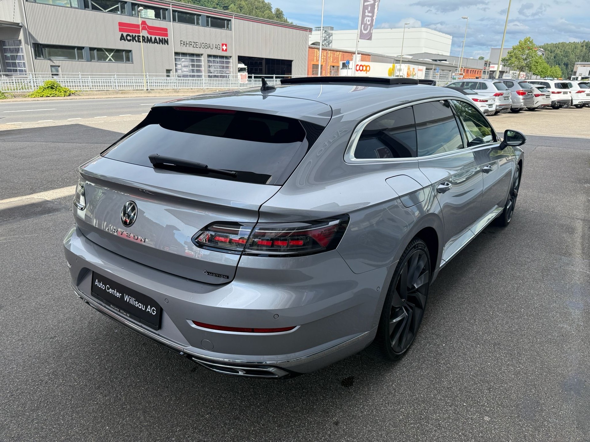 VW Arteon SB 2.0 TSI R-Line 4Motion DSG-image-16