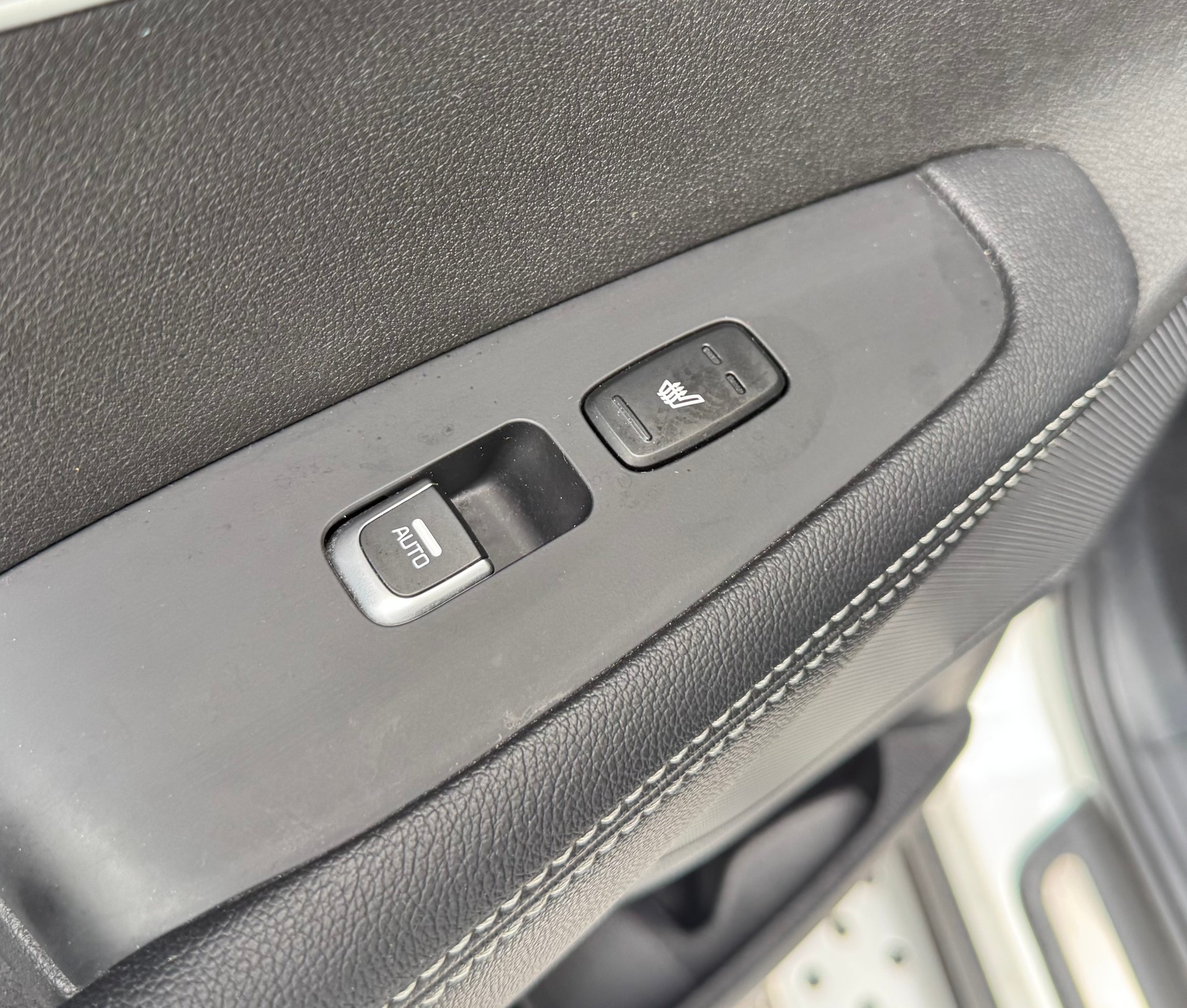 KIA Sorento 2.2 CRDI Style 7P. Automatic-image-11
