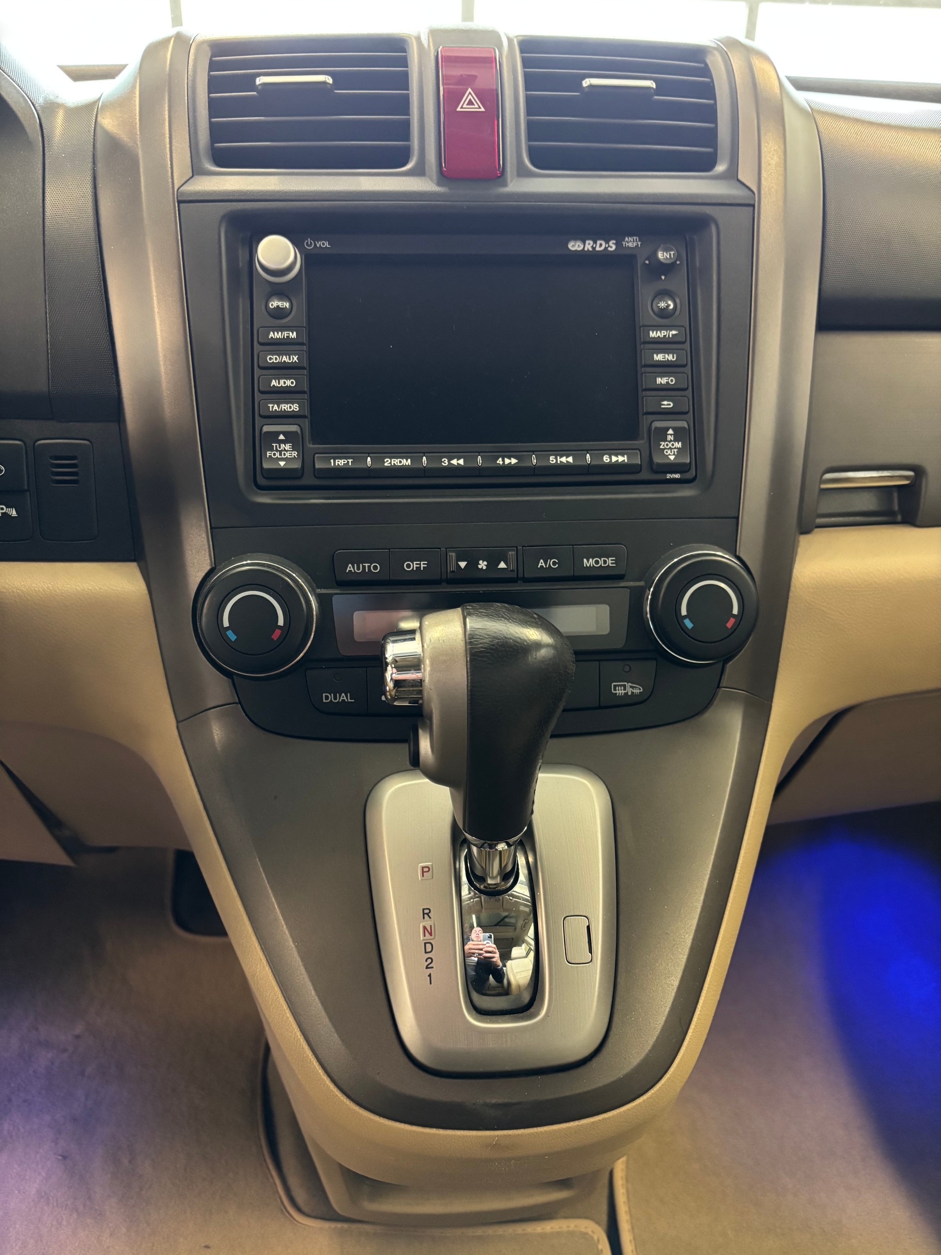 HONDA CR-V 2.0 4WD Executive-image-9