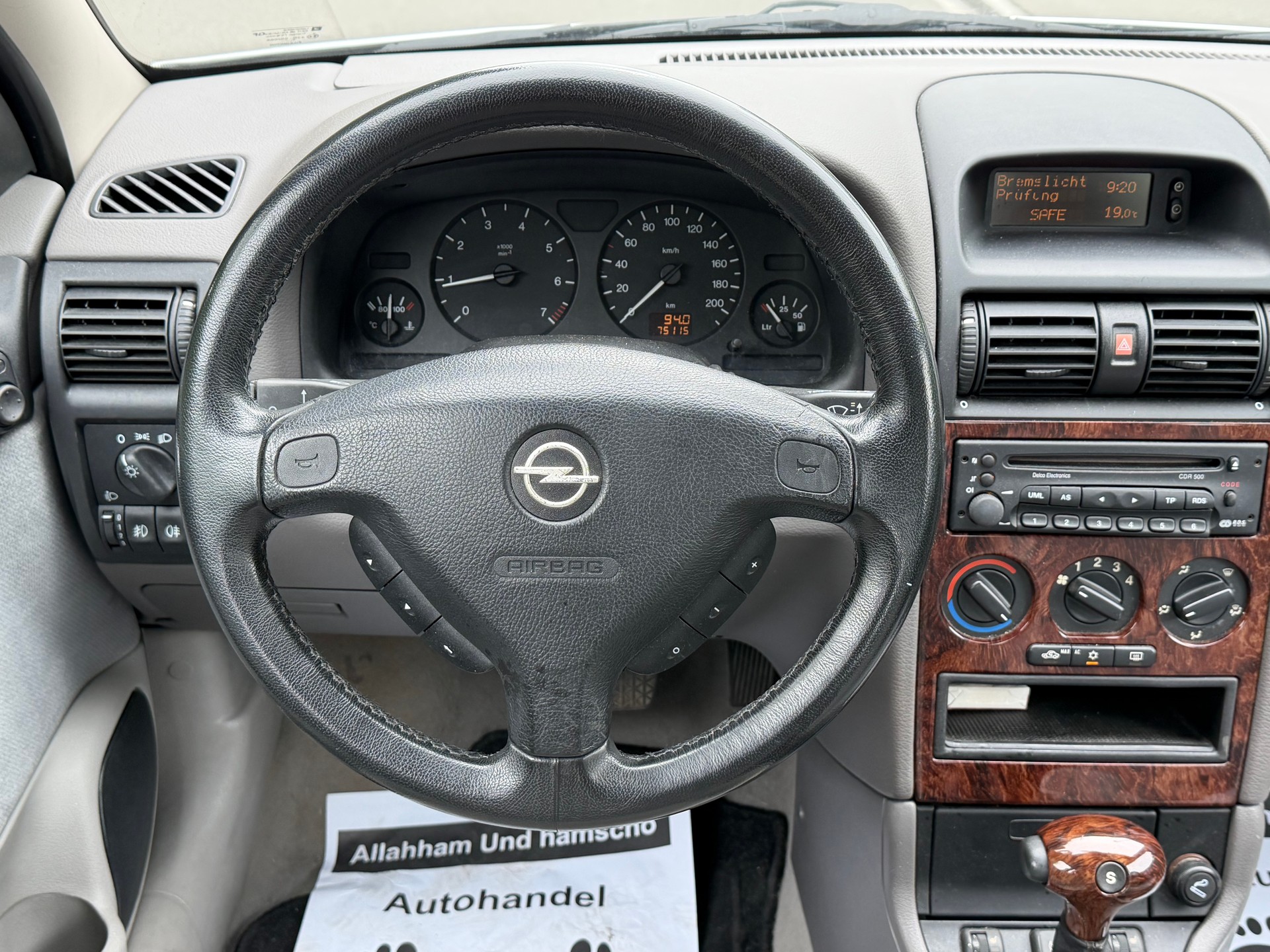 OPEL Astra 1.8i 16V Comfort-image-15