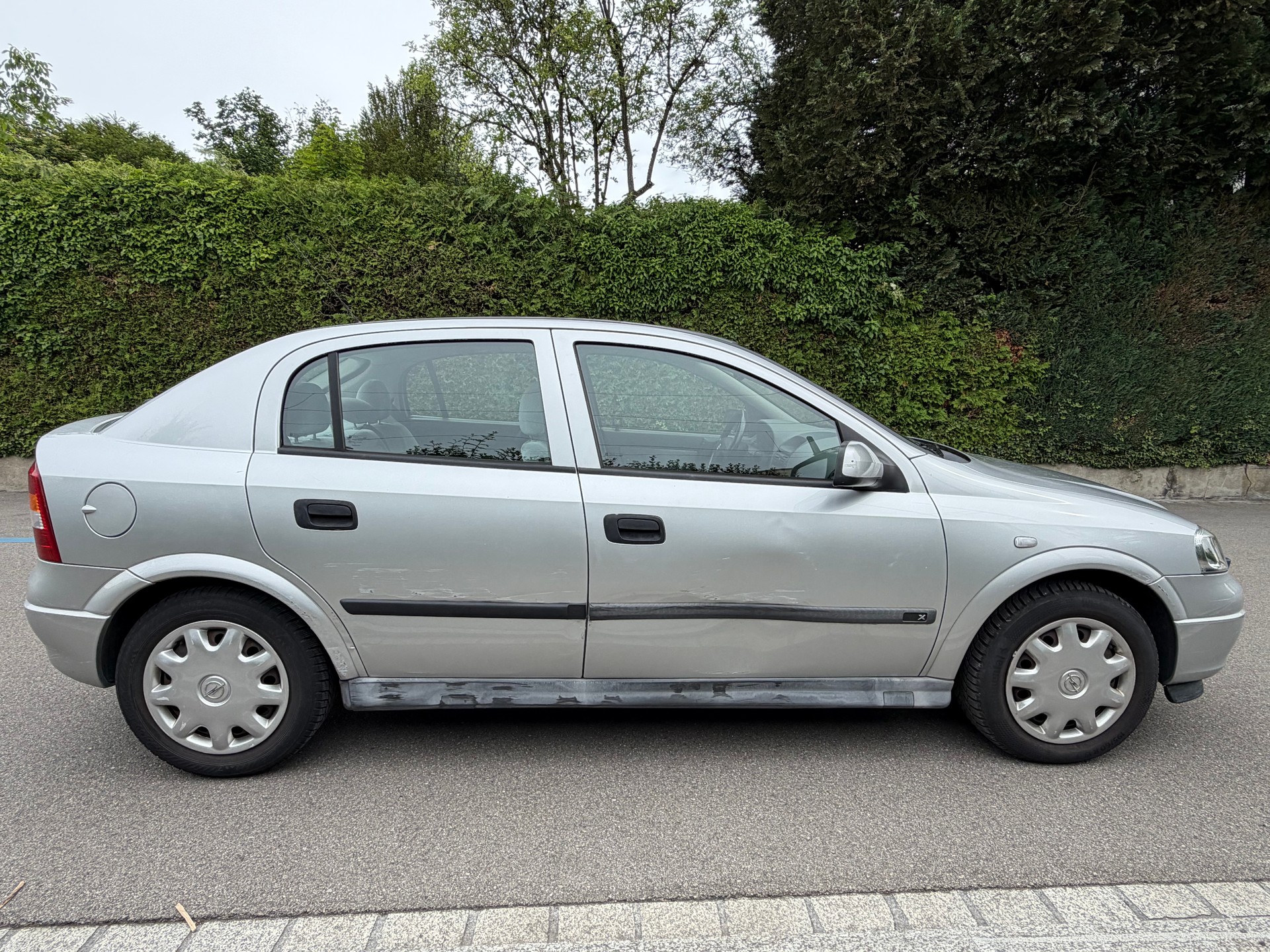 OPEL Astra 1.8i 16V Comfort-image-1