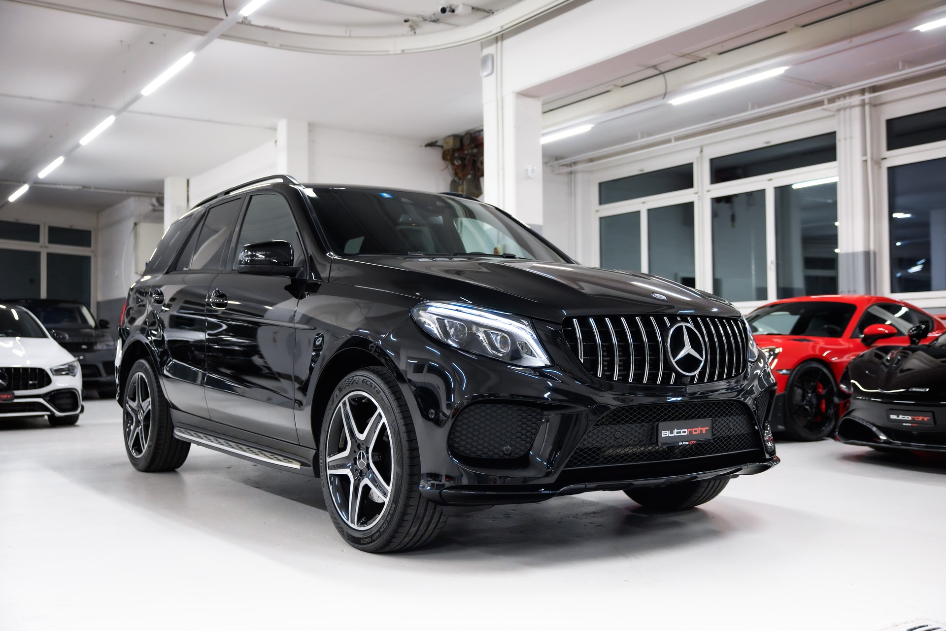 MERCEDES-BENZ GLE 350 d 4Matic 9G-Tronic AMG Line-showroom-element-2