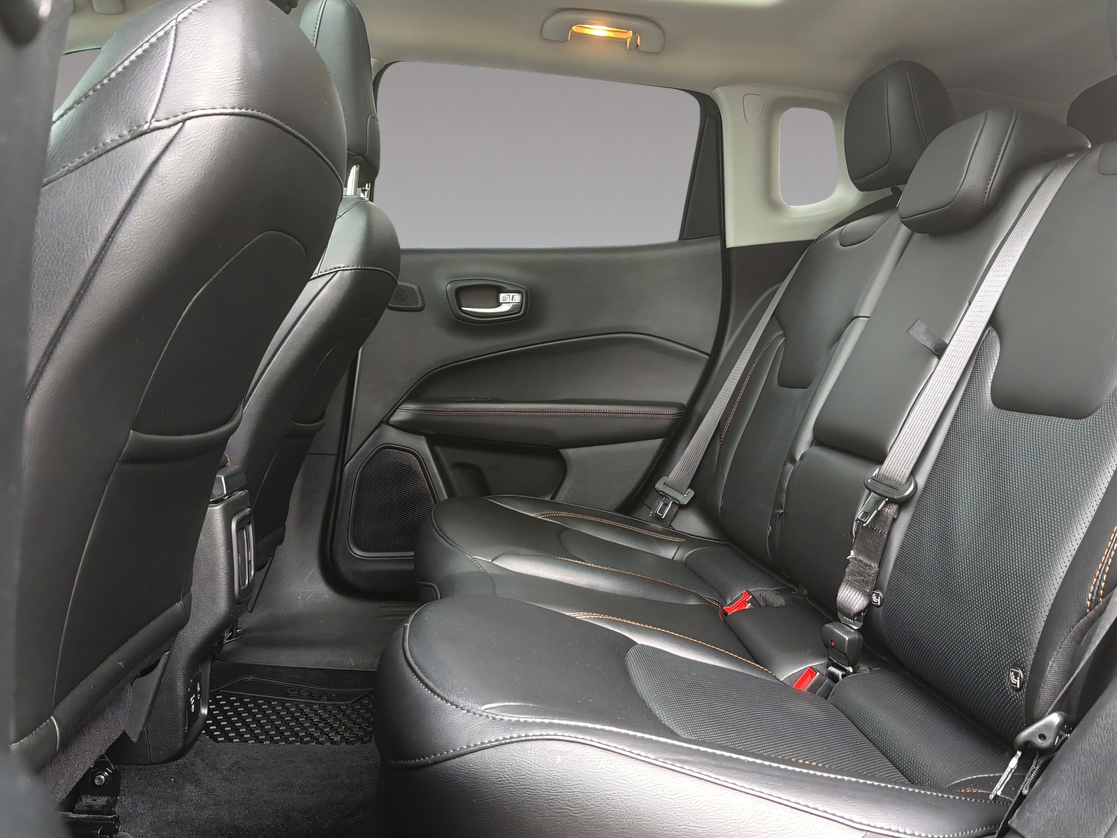 JEEP Compass 1.4 Turbo Limited AWD 9ATX-image-16
