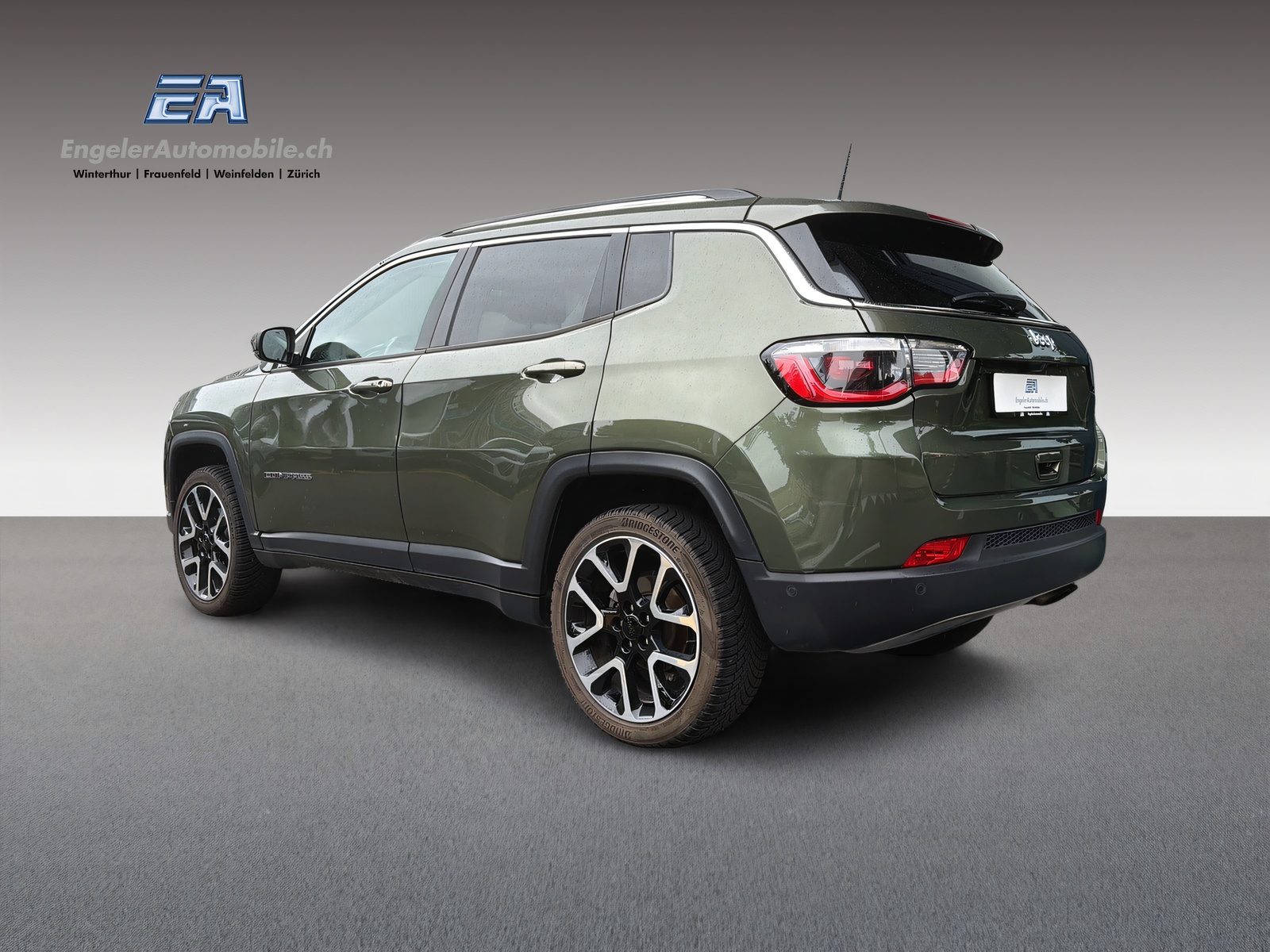 JEEP Compass 1.4 Turbo Limited AWD 9ATX-showroom-element-3