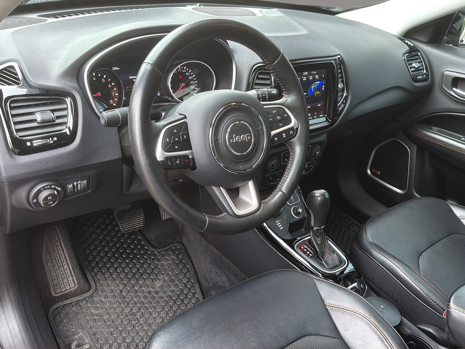 JEEP Compass 1.4 Turbo Limited AWD 9ATX-image-7
