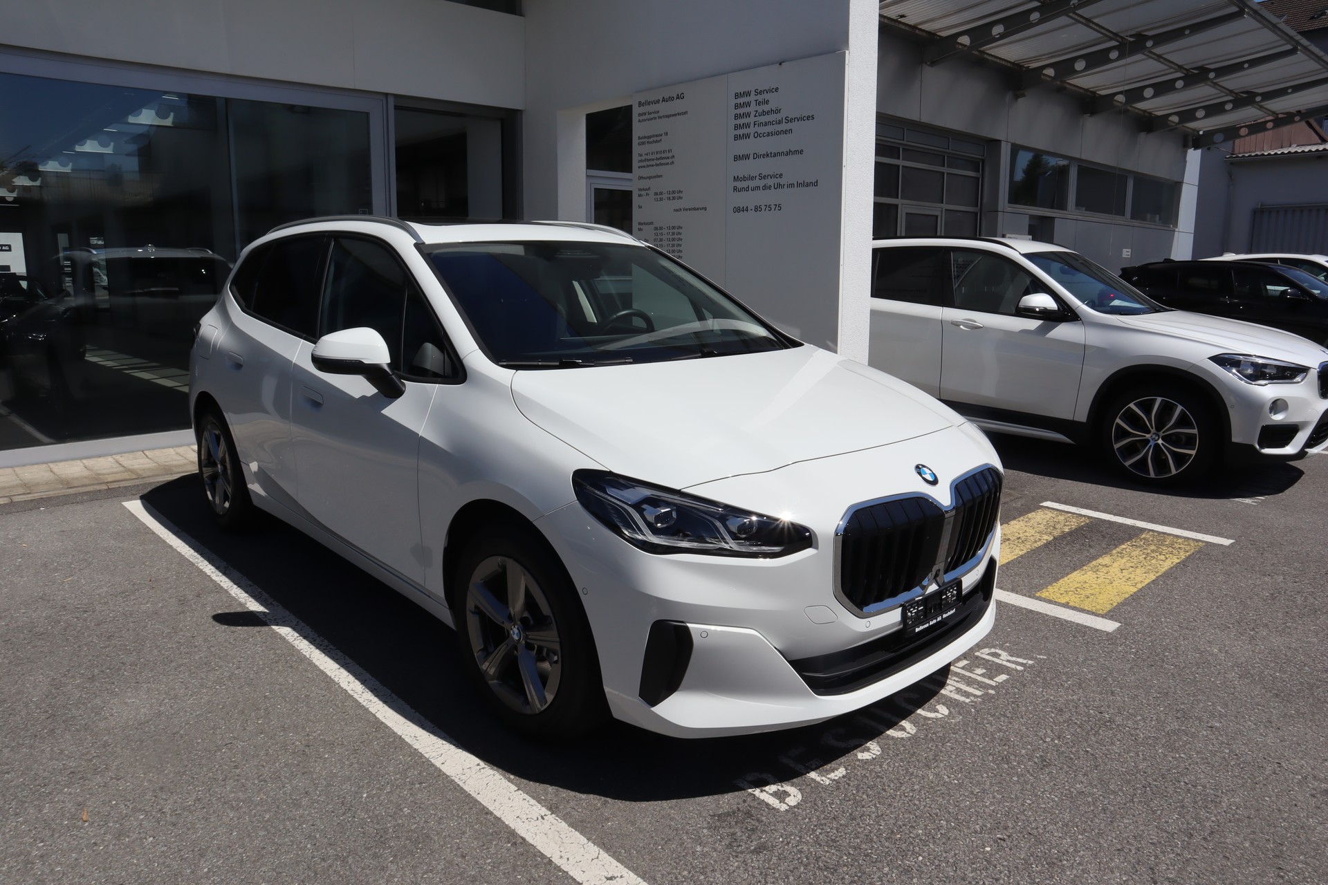 BMW 223d Activ Tourer xDrive DKG Panoramaglasdach AHK 4x4 Euro 6