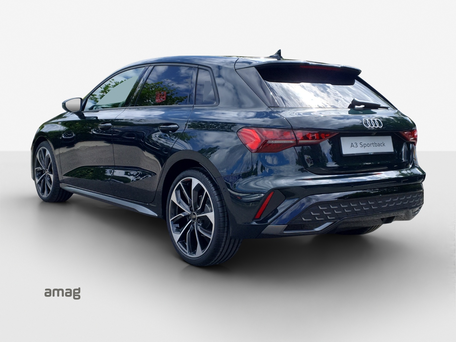 AUDI A3 Sportback TFSI 110 kW S line Attraction S tronic-showroom-element-2