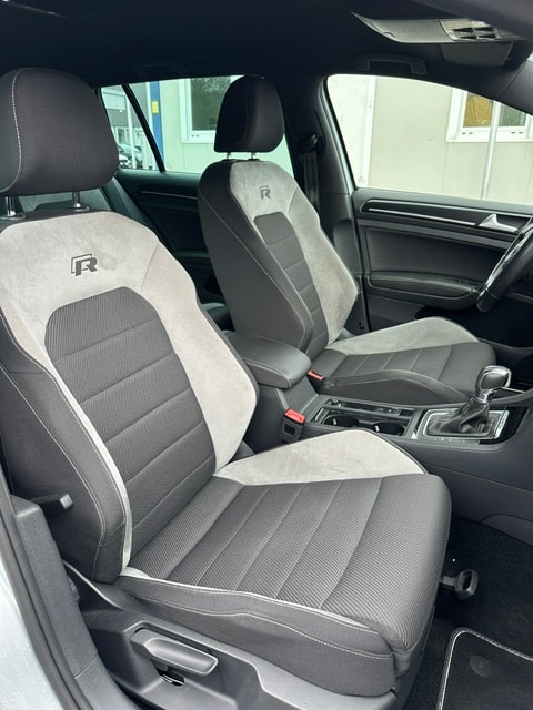 VW Golf Variant 2.0 TSI R 4 Motion DSG-image-8