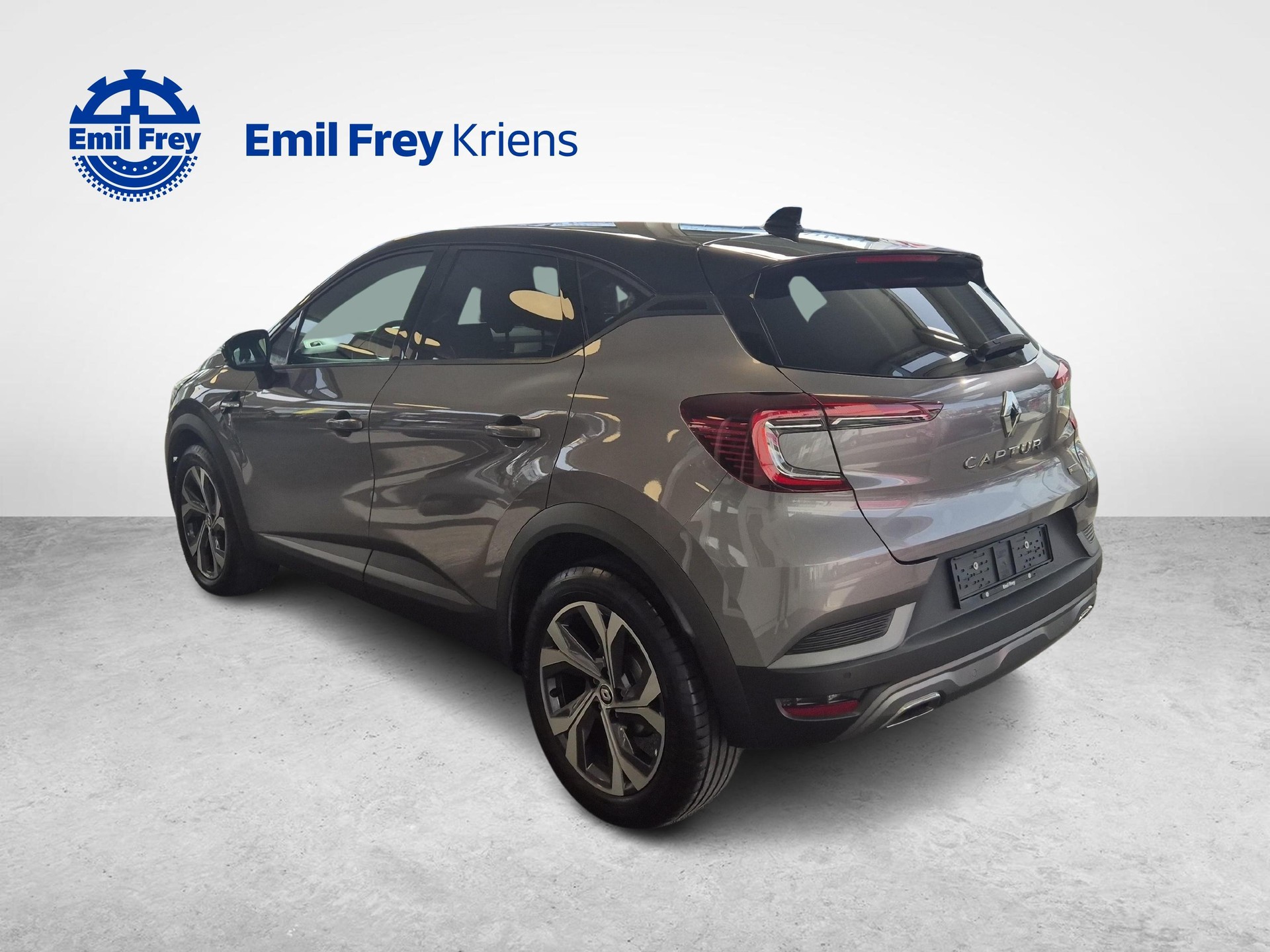 RENAULT Captur 1.3 TCe 160 R.S. Line EDC-showroom-element-2
