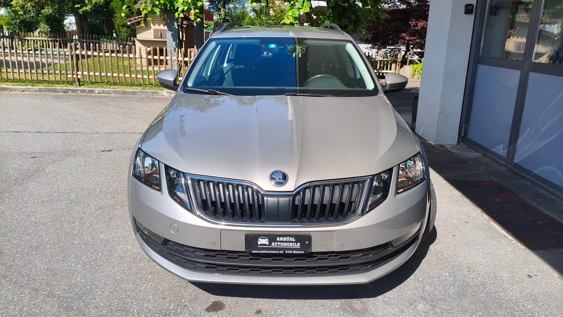 SKODA Octavia Combi 1.5 TSI Ambition DSG-image-5