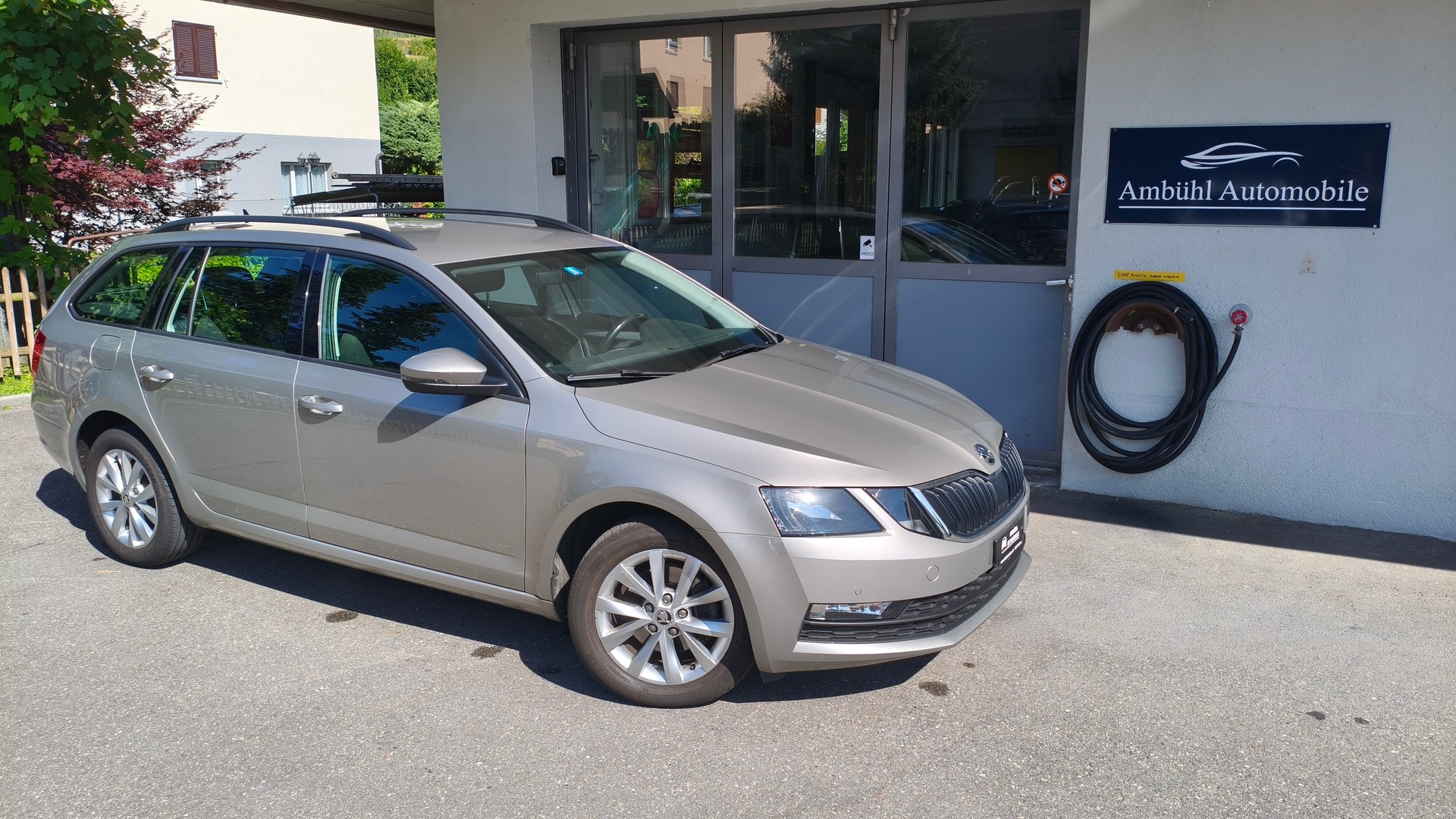 SKODA Octavia Combi 1.5 TSI Ambition DSG