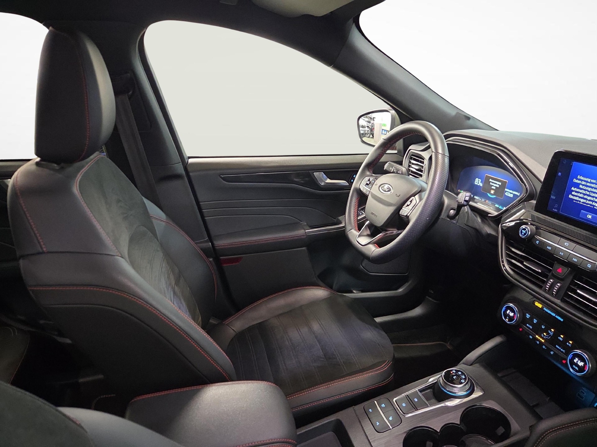 FORD Kuga 2.5 Plug-in Hybrid ST-Line X-image-10
