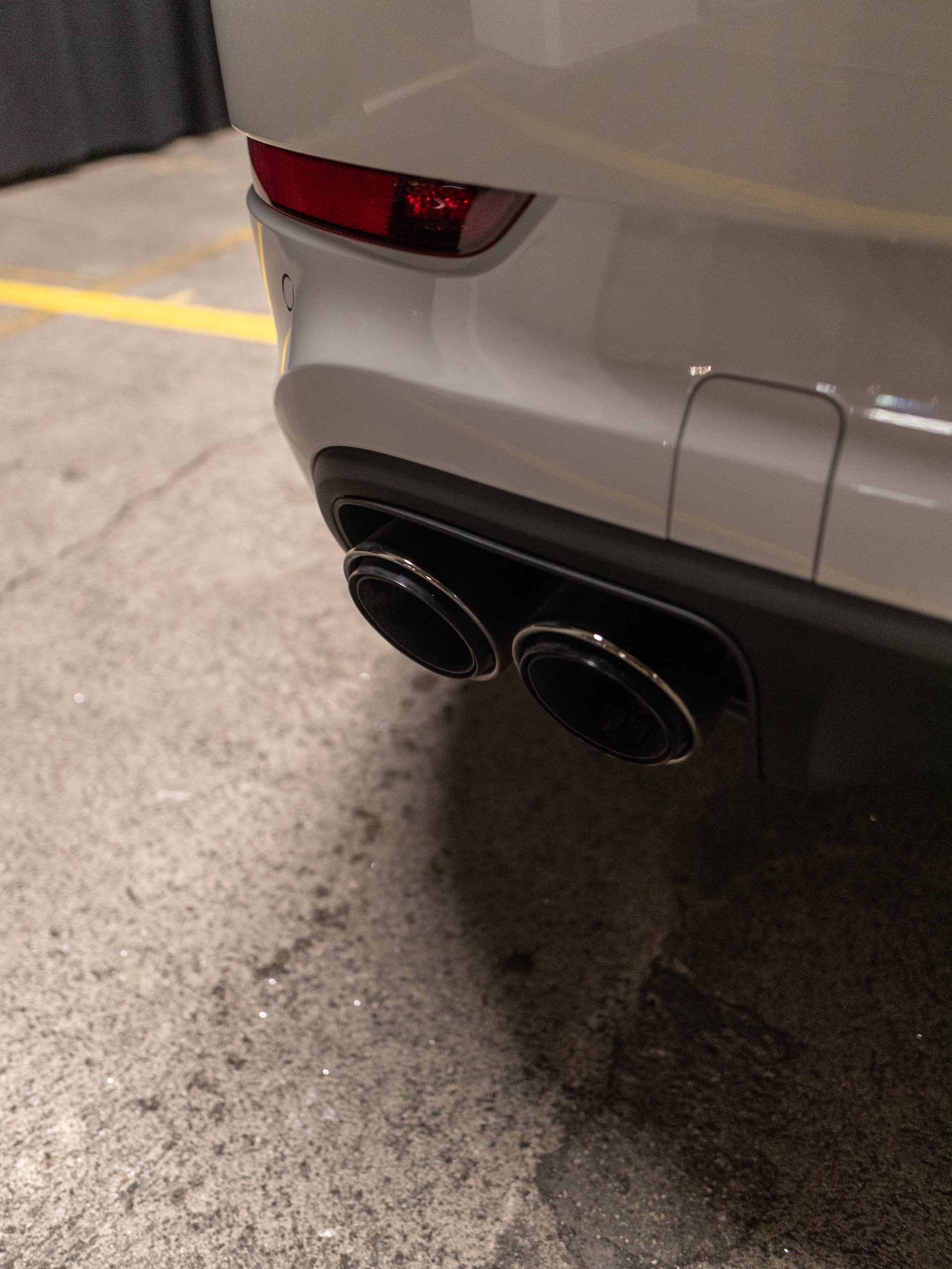 PORSCHE Cayenne Black Edition Tiptronic-image-23