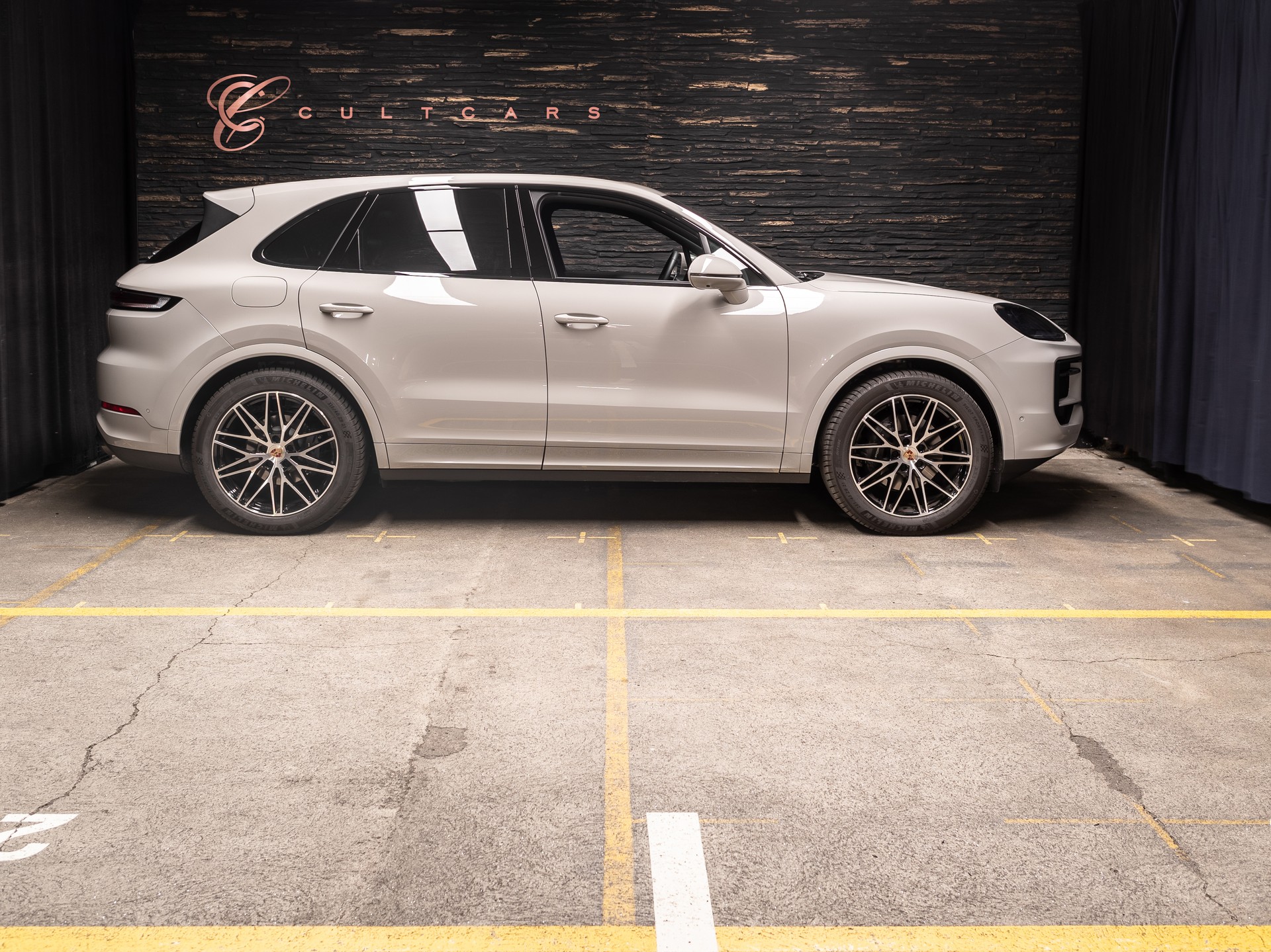 PORSCHE Cayenne Black Edition Tiptronic