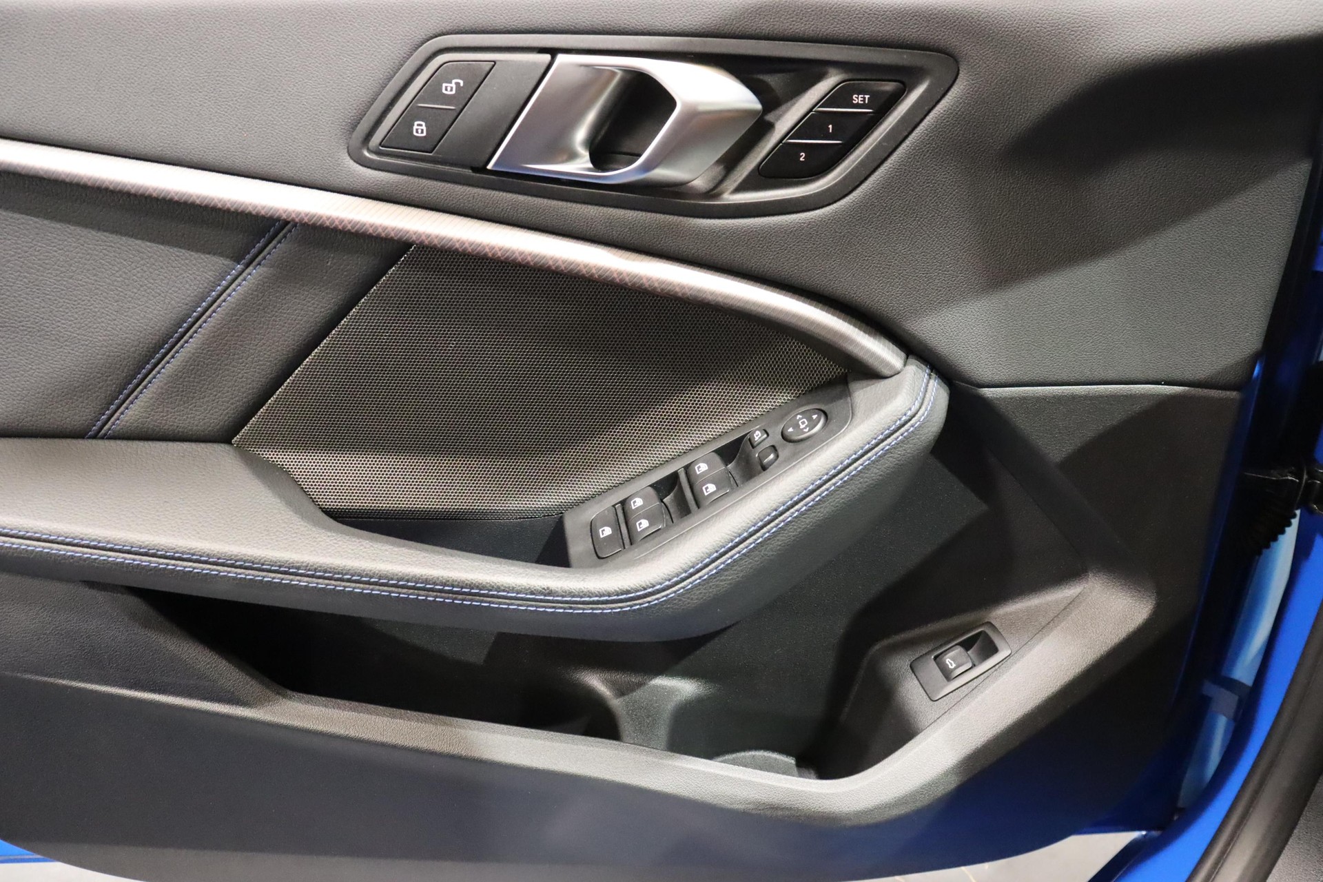 BMW 128ti-image-20