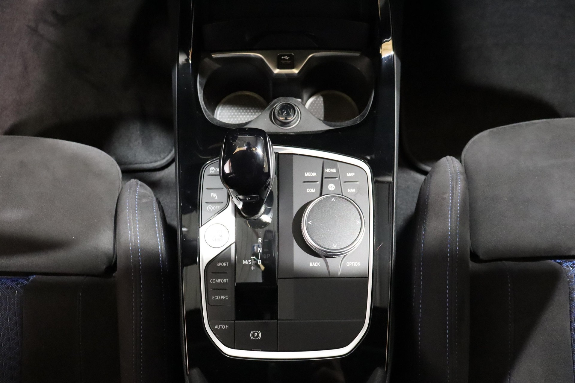 BMW 128ti-image-10