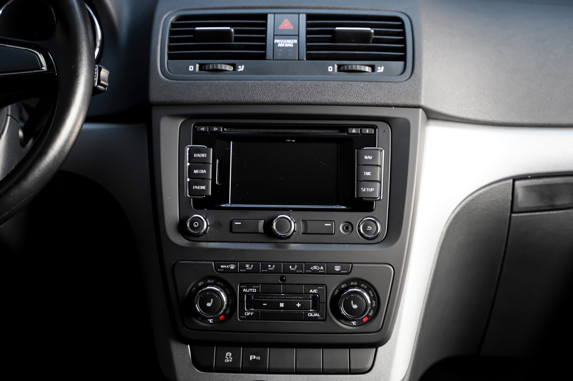 SKODA Yeti 1.8 TSI Active 4x4 DSG-image-20