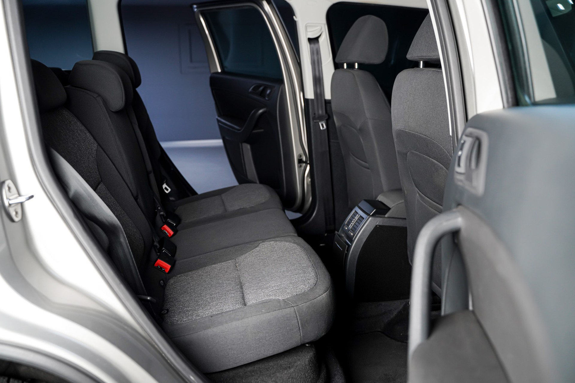 SKODA Yeti 1.8 TSI Active 4x4 DSG-image-14