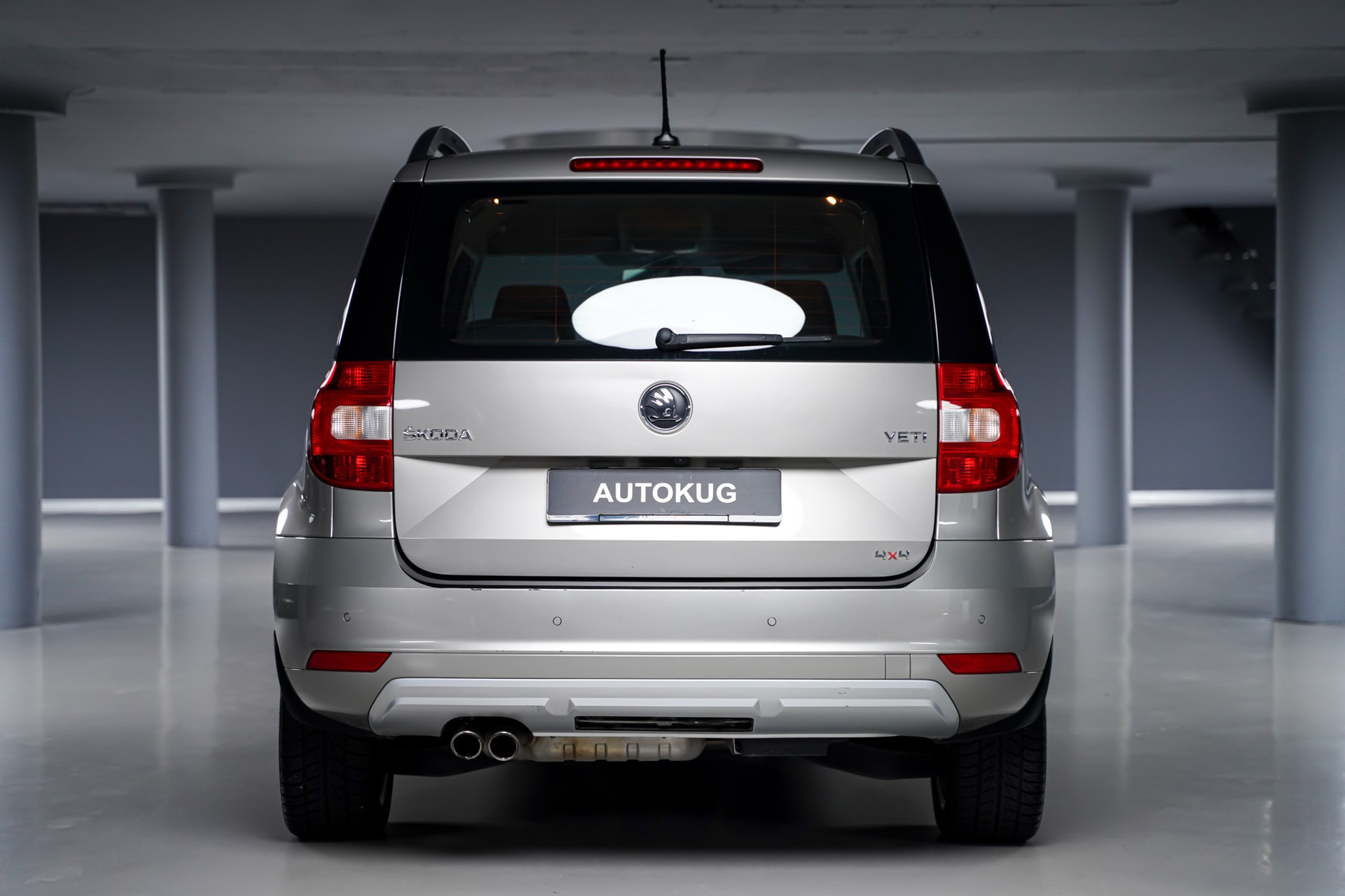 SKODA Yeti 1.8 TSI Active 4x4 DSG-image-5