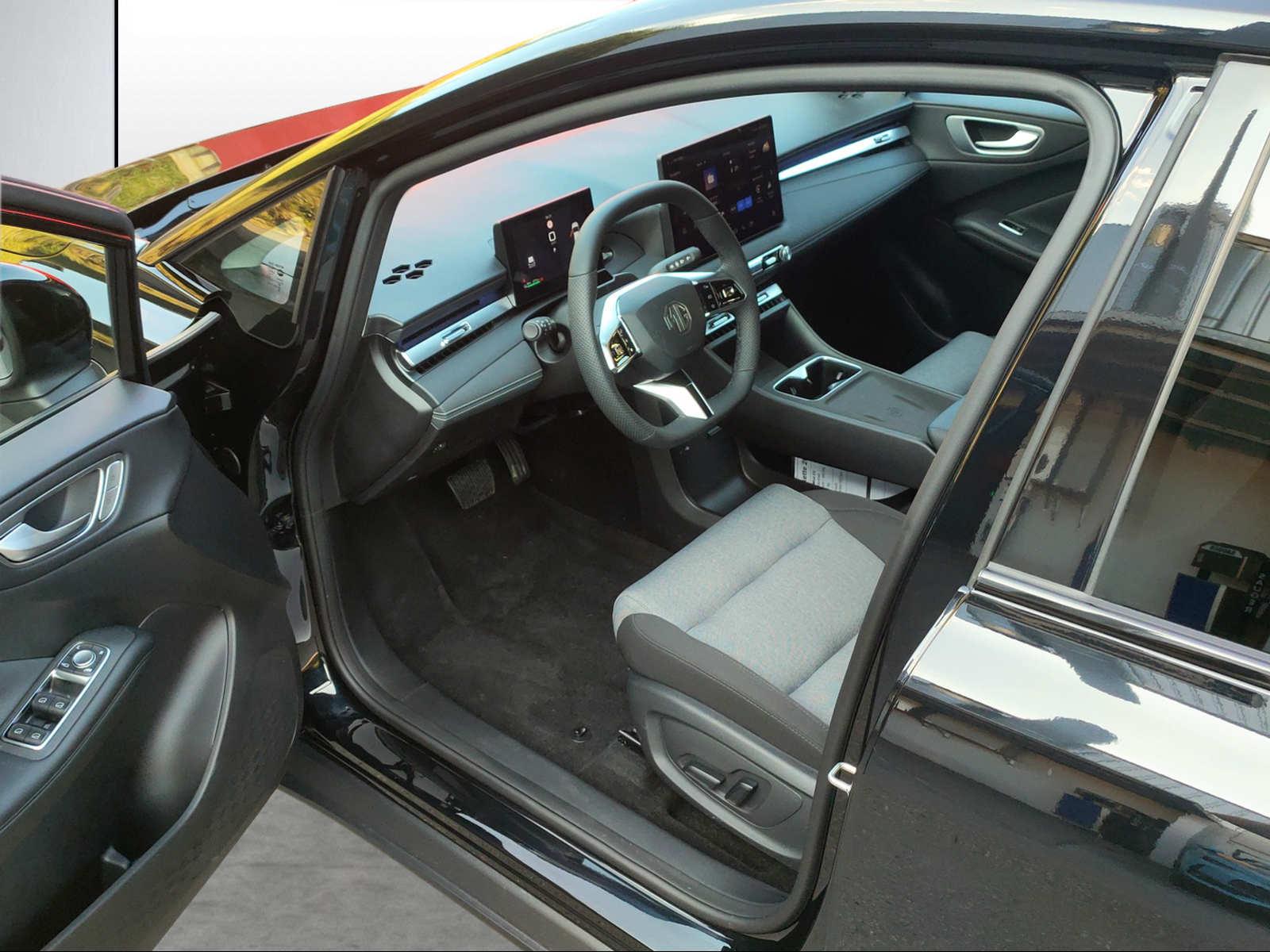 MG 4 Urban 54kWh Premium-image-5