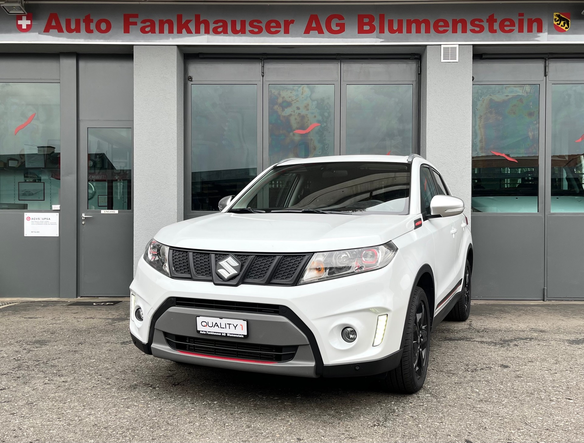 SUZUKI Vitara 1.4 Boosterjet Sergio Cellano Top-image-1