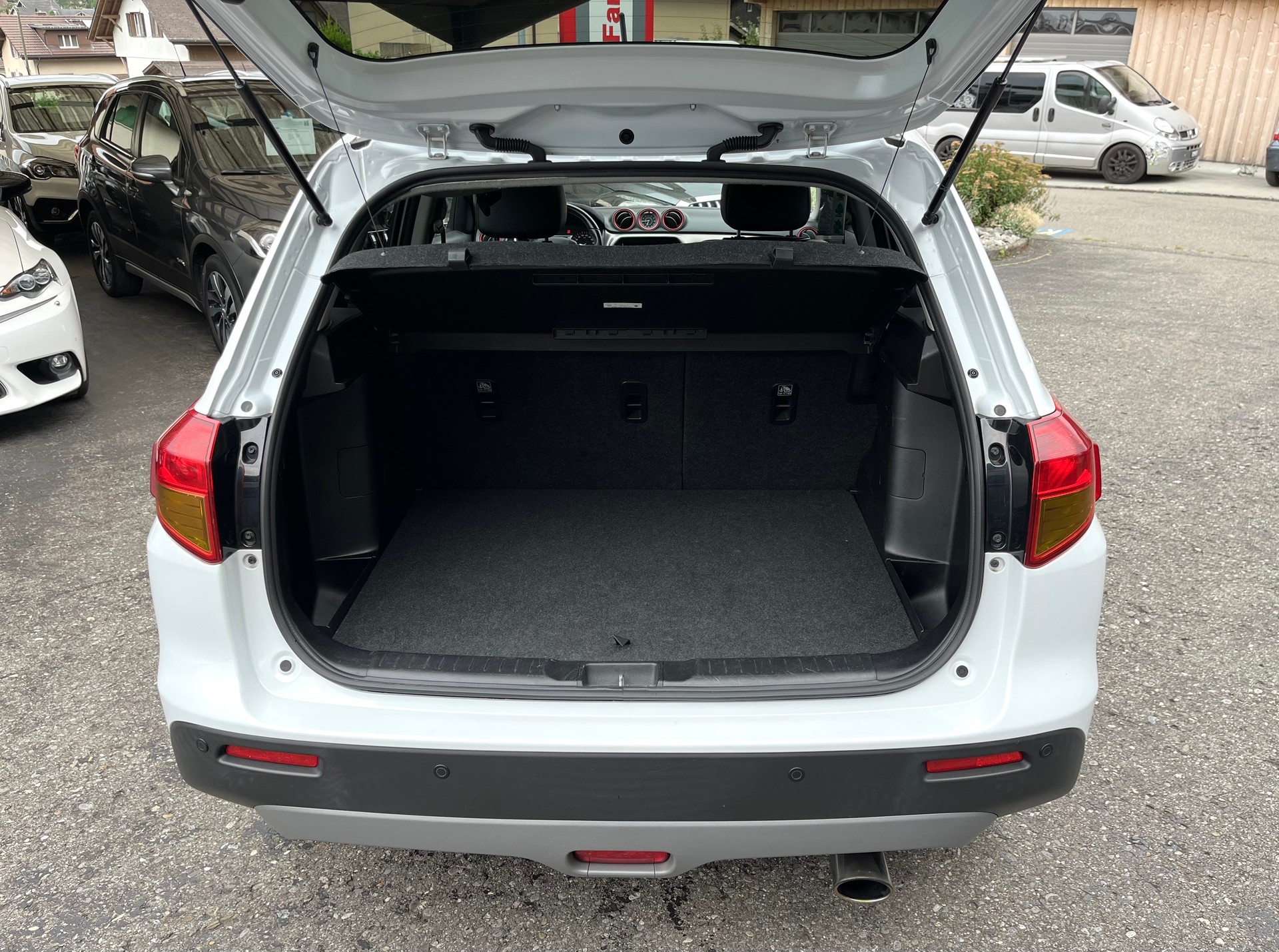 SUZUKI Vitara 1.4 Boosterjet Sergio Cellano Top-image-5