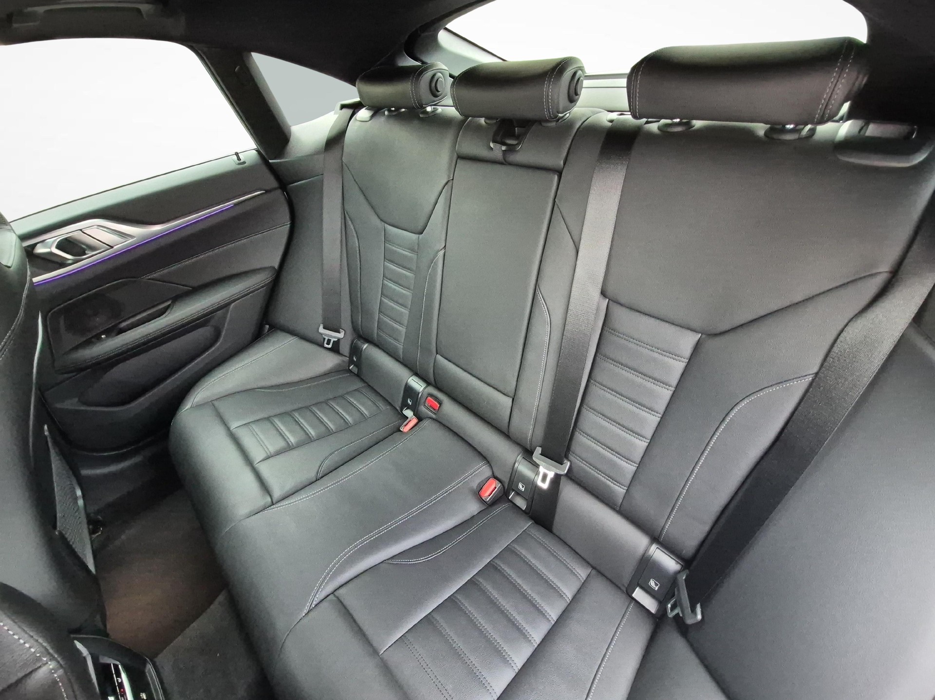 BMW 420d xDrive SAG Gran Coupé / Jetzt mit attraktivem 1.99% Leasing-image-10