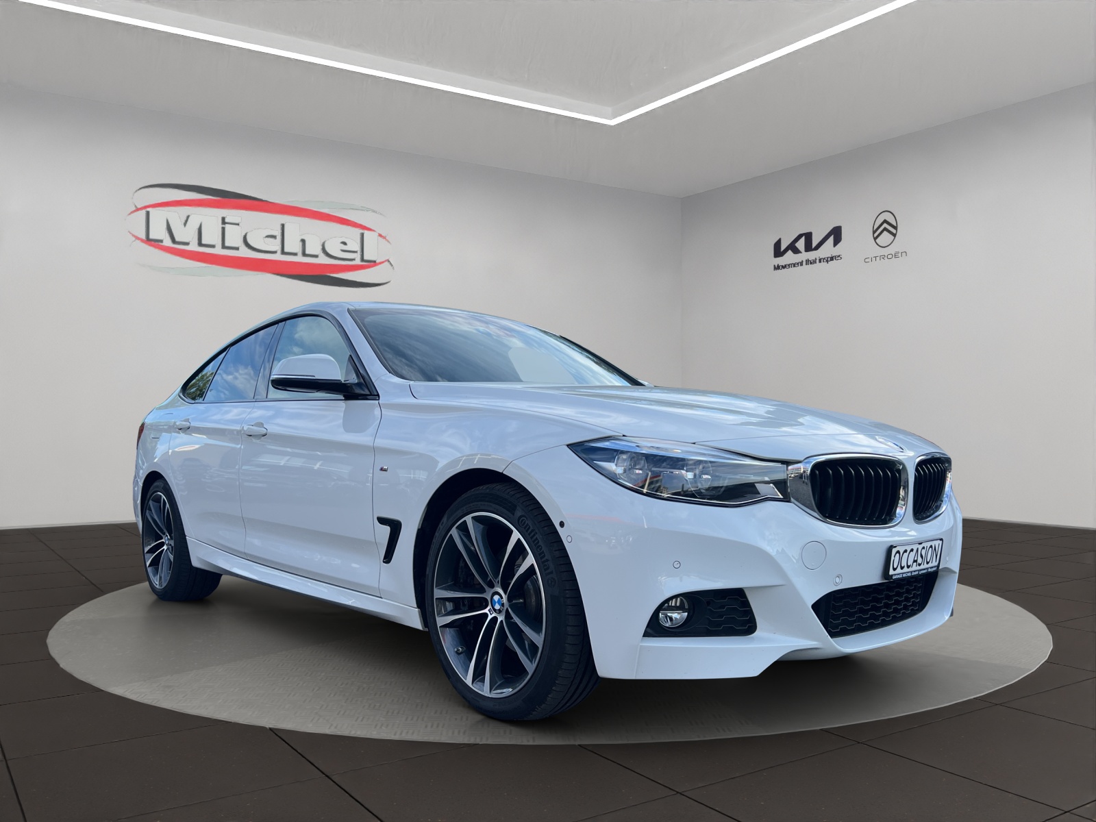 BMW 330i xDrive Gran Turismo / Top ausgestattet mit Pack M Sport / Pack Comfort / Pack Sicherheit / inkl. Winterräder Alu-image-2