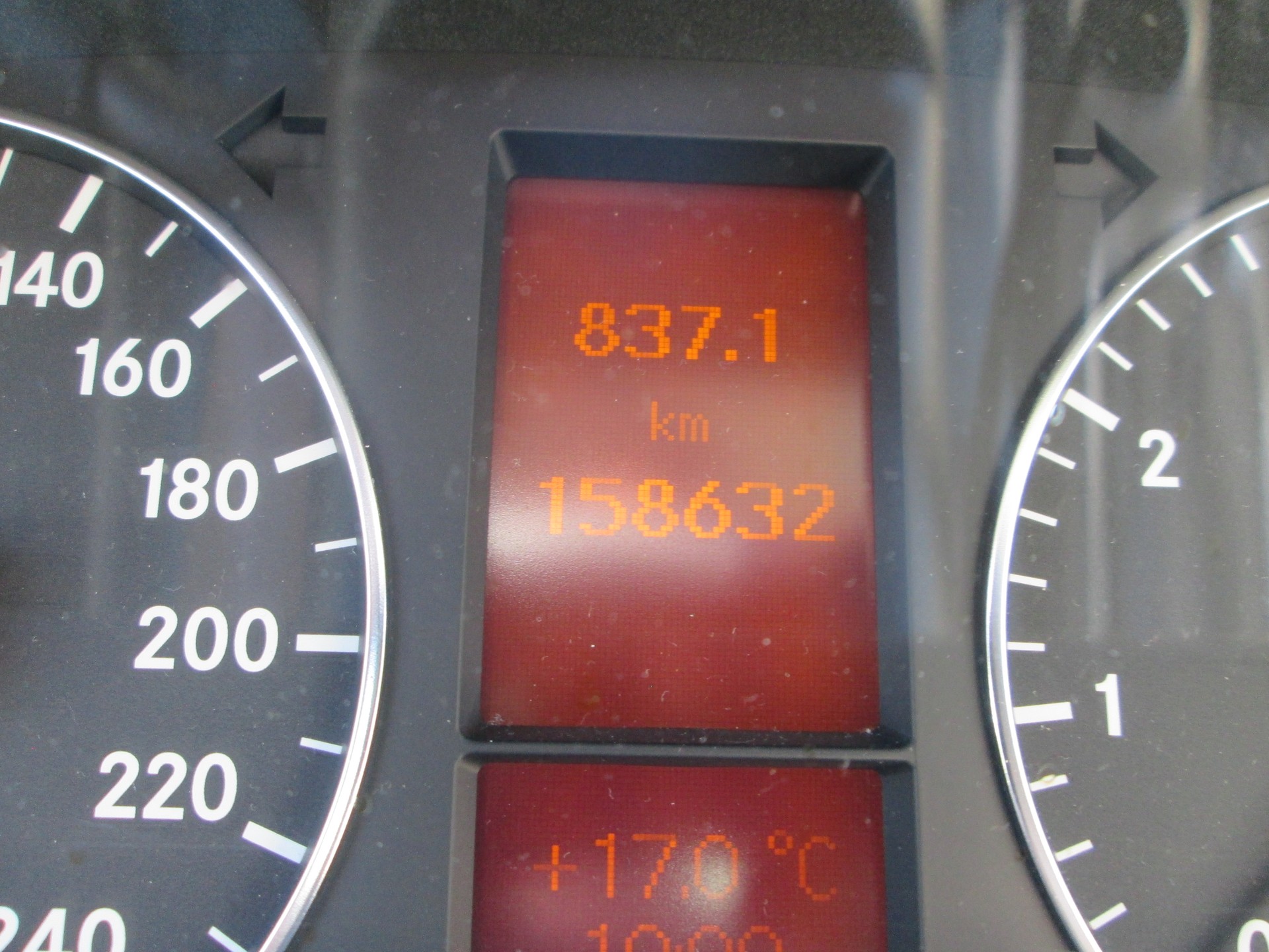 MERCEDES-BENZ A 200 Avantgarde-image-9